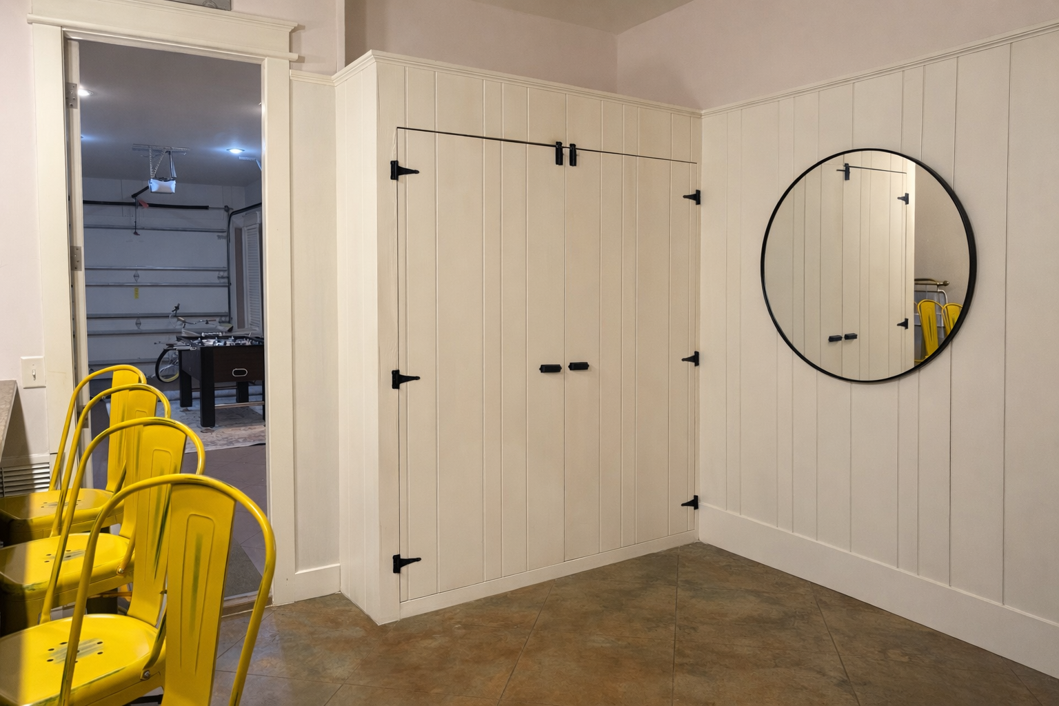 Murphy Bed on ground suite