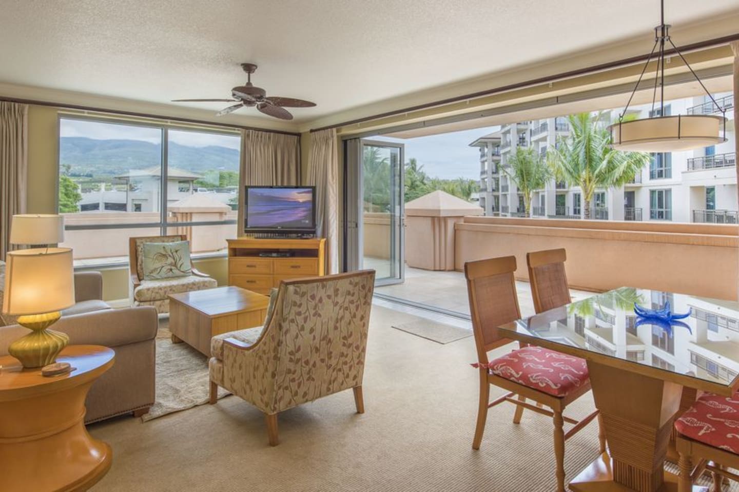 Indoor outdoor living