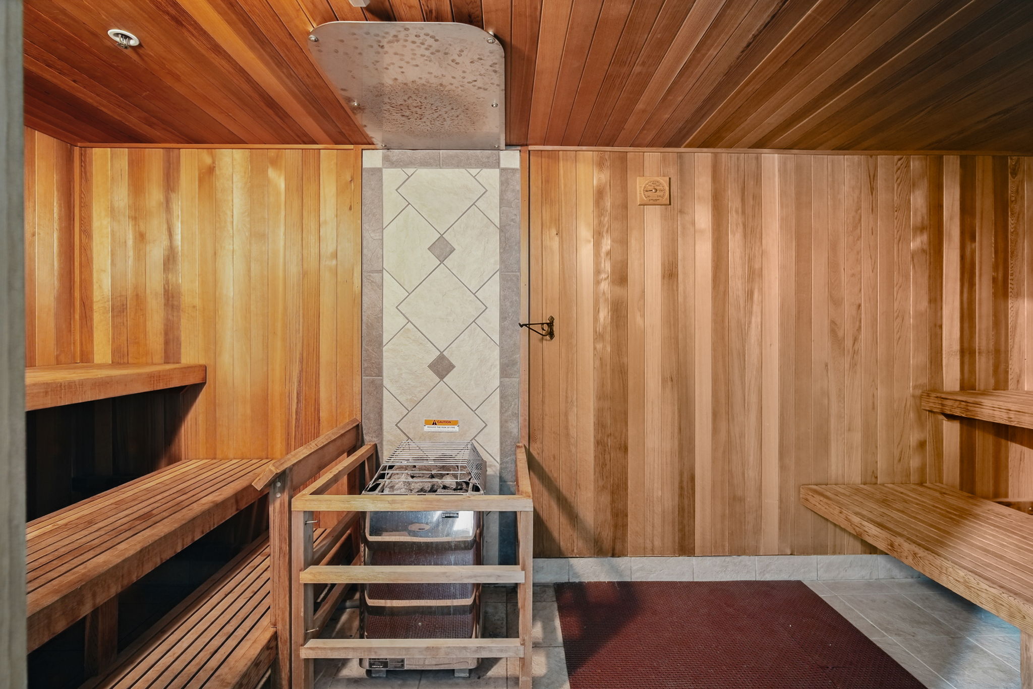 Unwind and recharge in the building’s private sauna—perfect after a long day exploring downtown Des Moines.