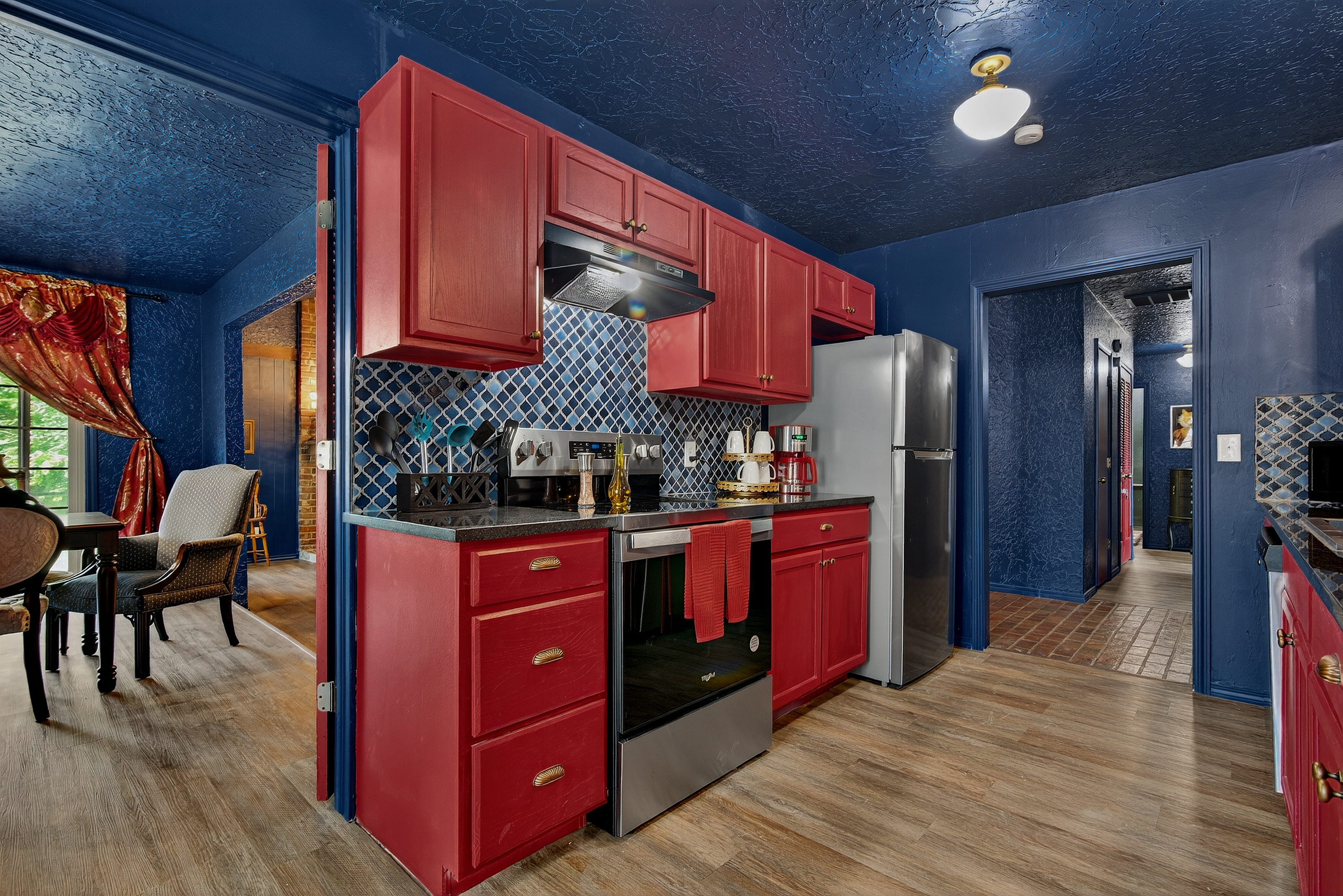 The Eat Me Kitchen