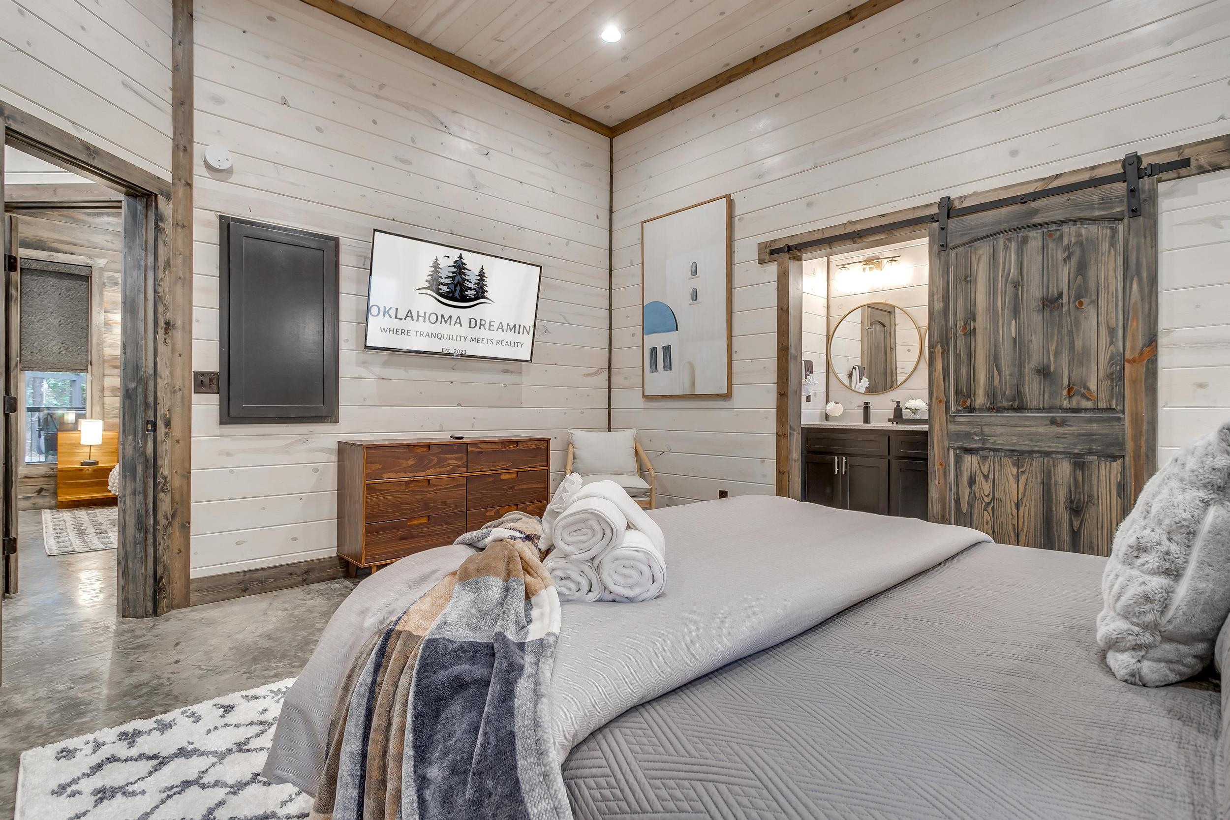 Smart tv for late night viewing