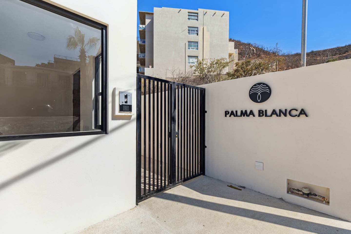 Access your stay through a gated guard entrance with 24/7 door access and robust security, ensuring peace of mind in this Cabo retreat.