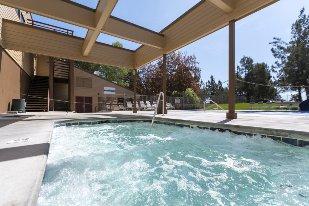 Resort Sports Center Hot Tub