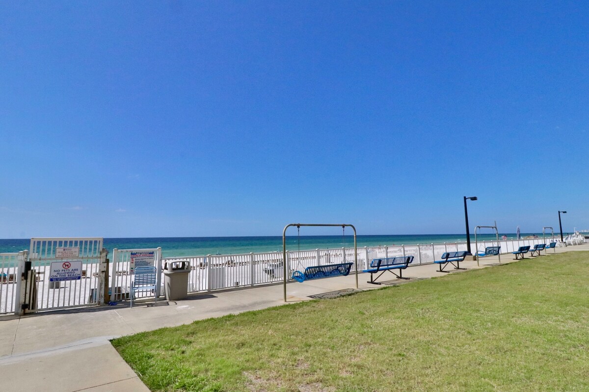 Beach Swings for your own enjoyment