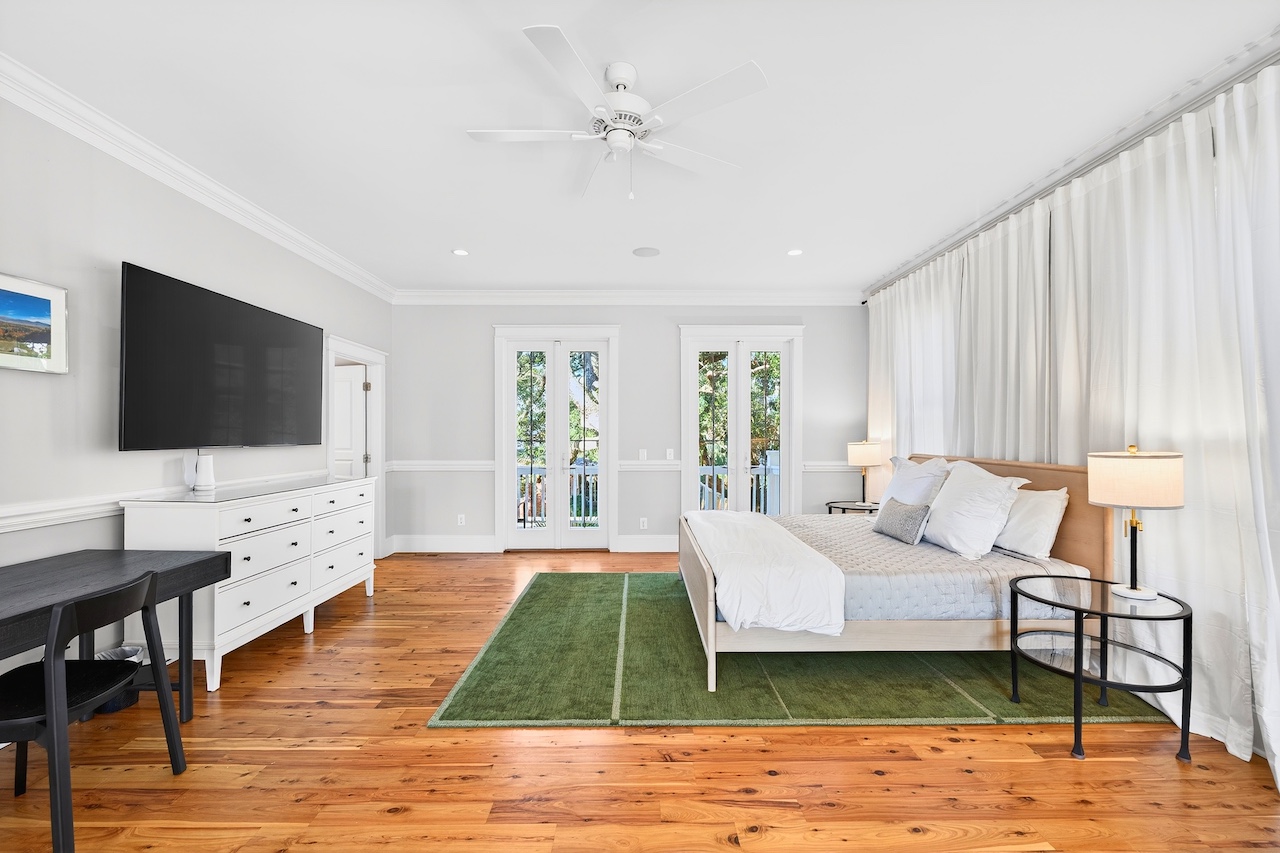 King Room 3 with Seating Area