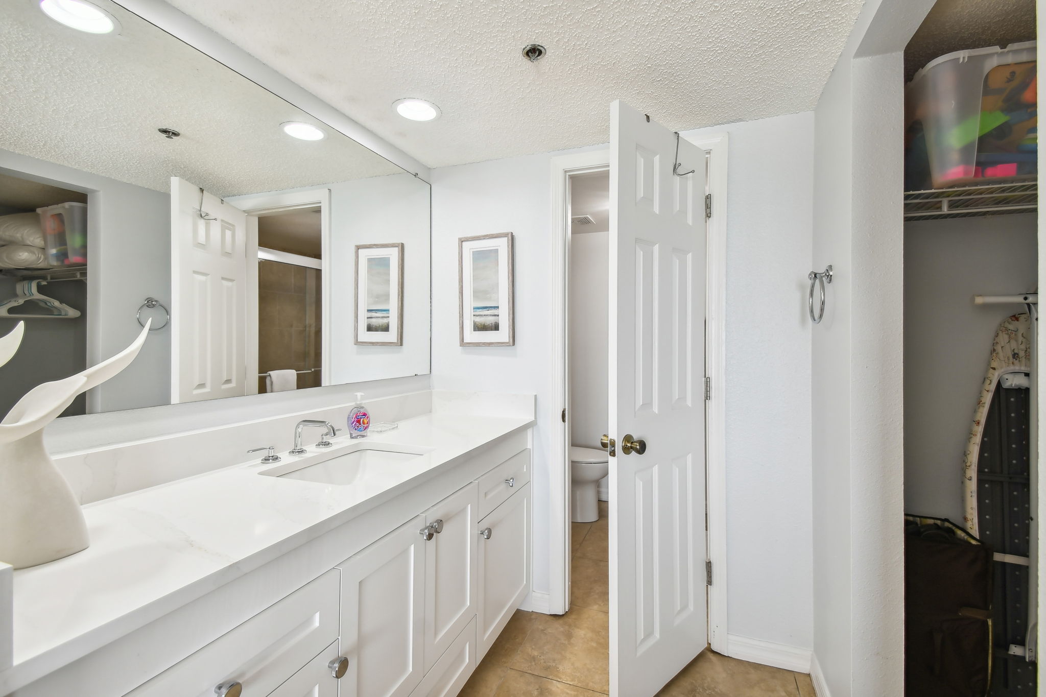 Ensuite