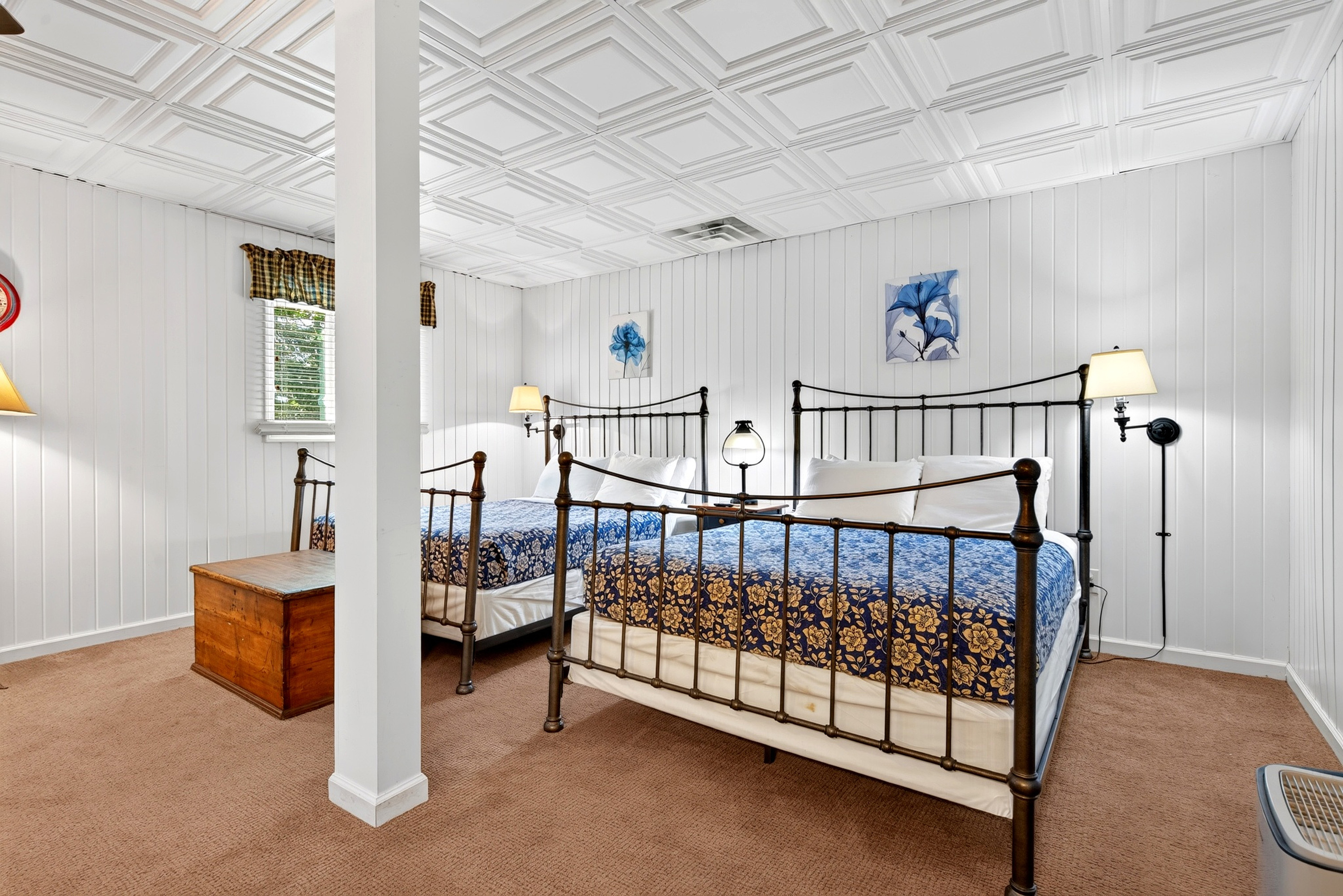 Lower level with two queen beds and a full bath