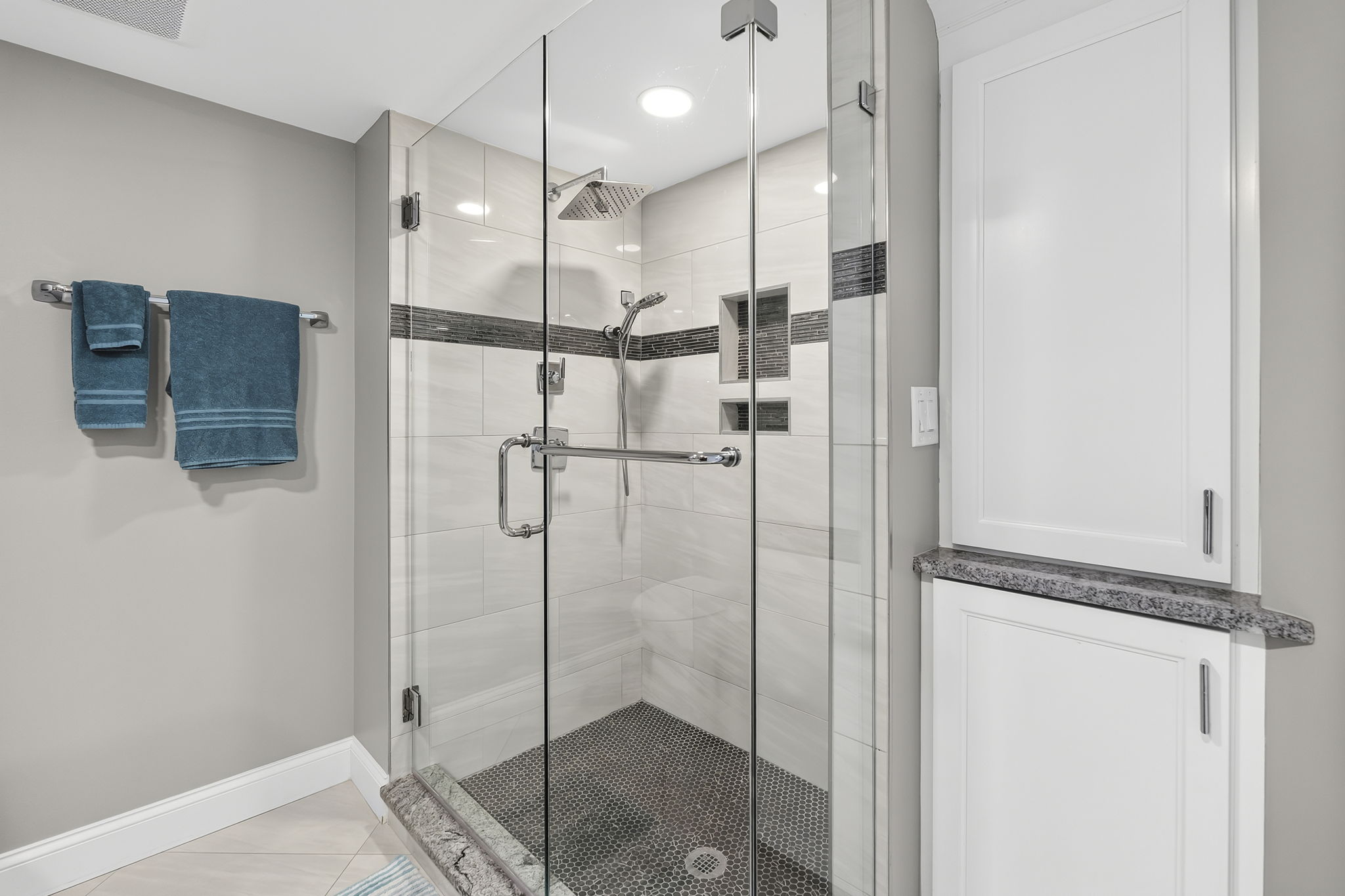 Ensuite Bathroom with walk in shower, bidet, granite vanity and more