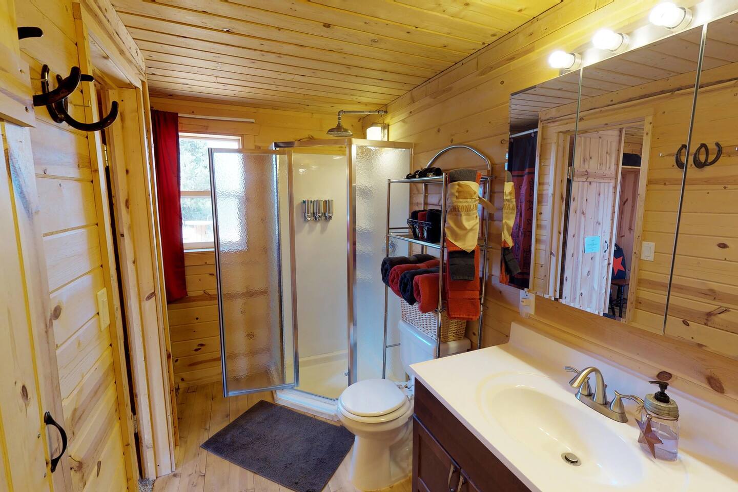 White Pine Cabin Bathroom