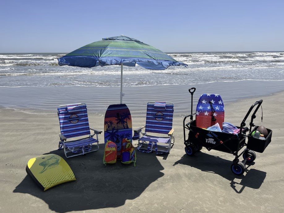 b6b5eddade3149bfa04e74407945b18c | Beachhouse | Texas | TX | Vacation Homes | Galveston | Crystal Beach | Kokomo | Breezy Days | Beachfront Elegance | Sunrise Serenity | Southern Sands Property Management, LLC
