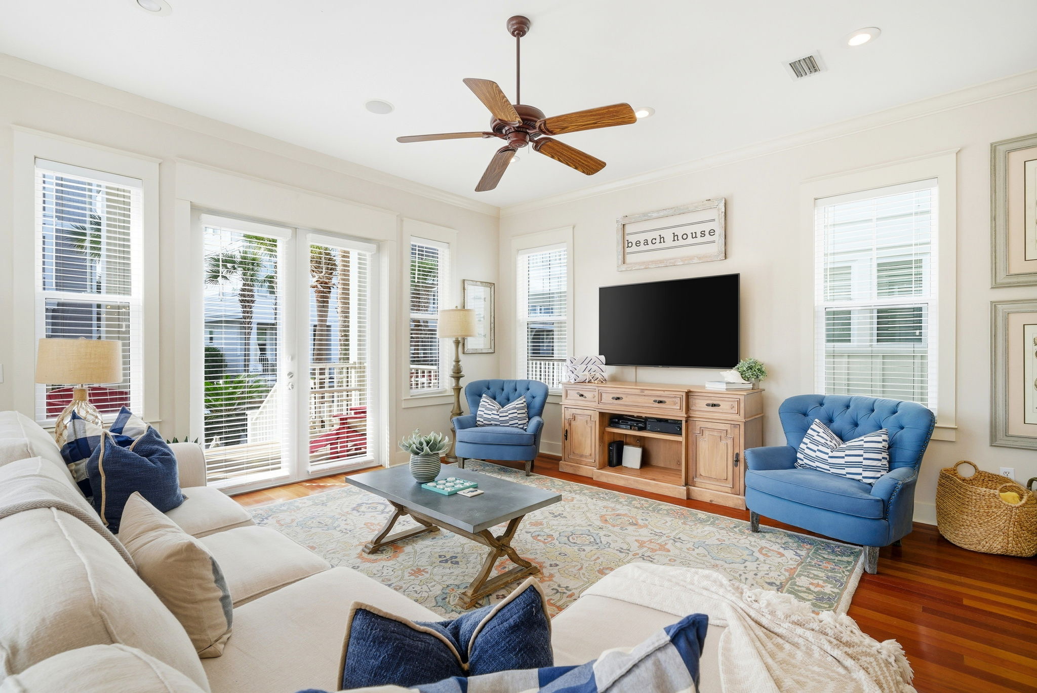 Bright, airy, and full of coastal charm—our main living space is perfect for group gatherings.