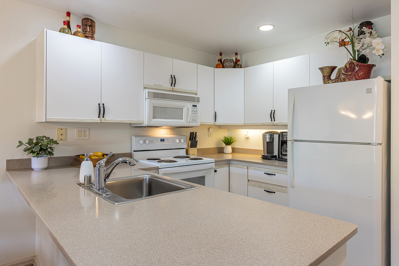 Plenty of space for meal prep with a garden view