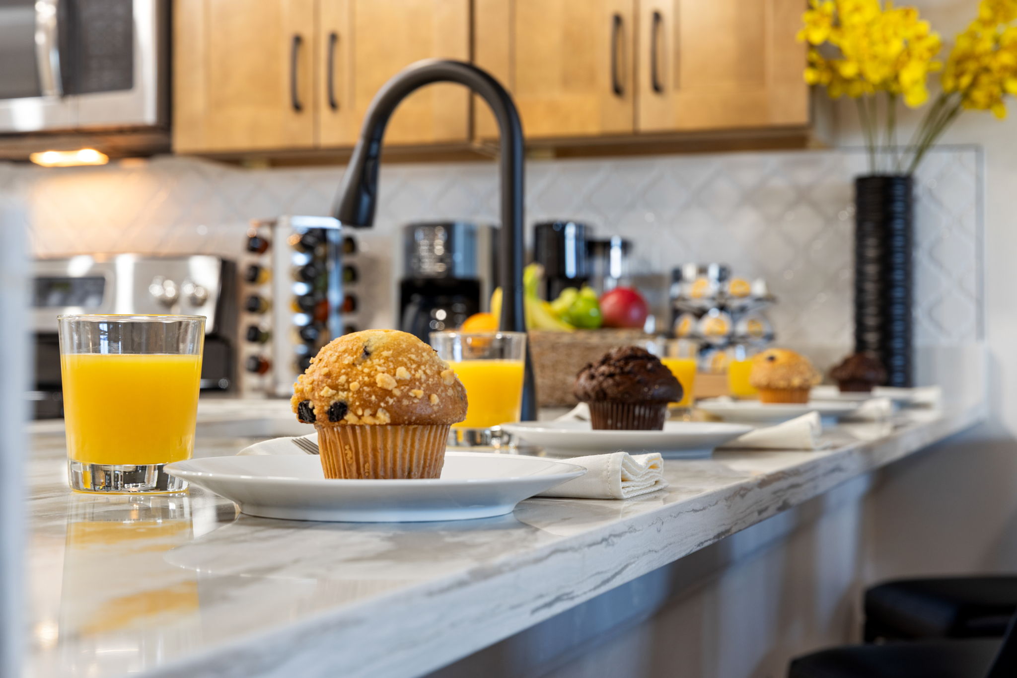 New completely renovated full stocked kitchen with quartz counter tops.