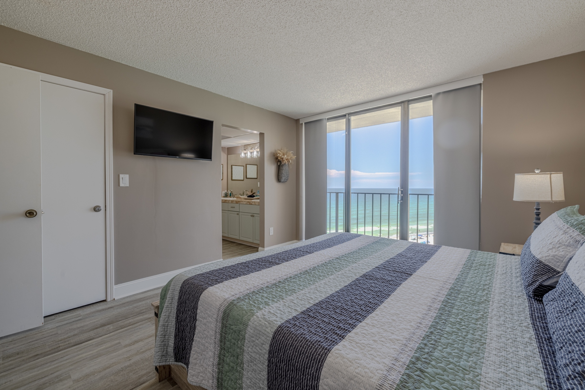 Master Bedroom #2 with King