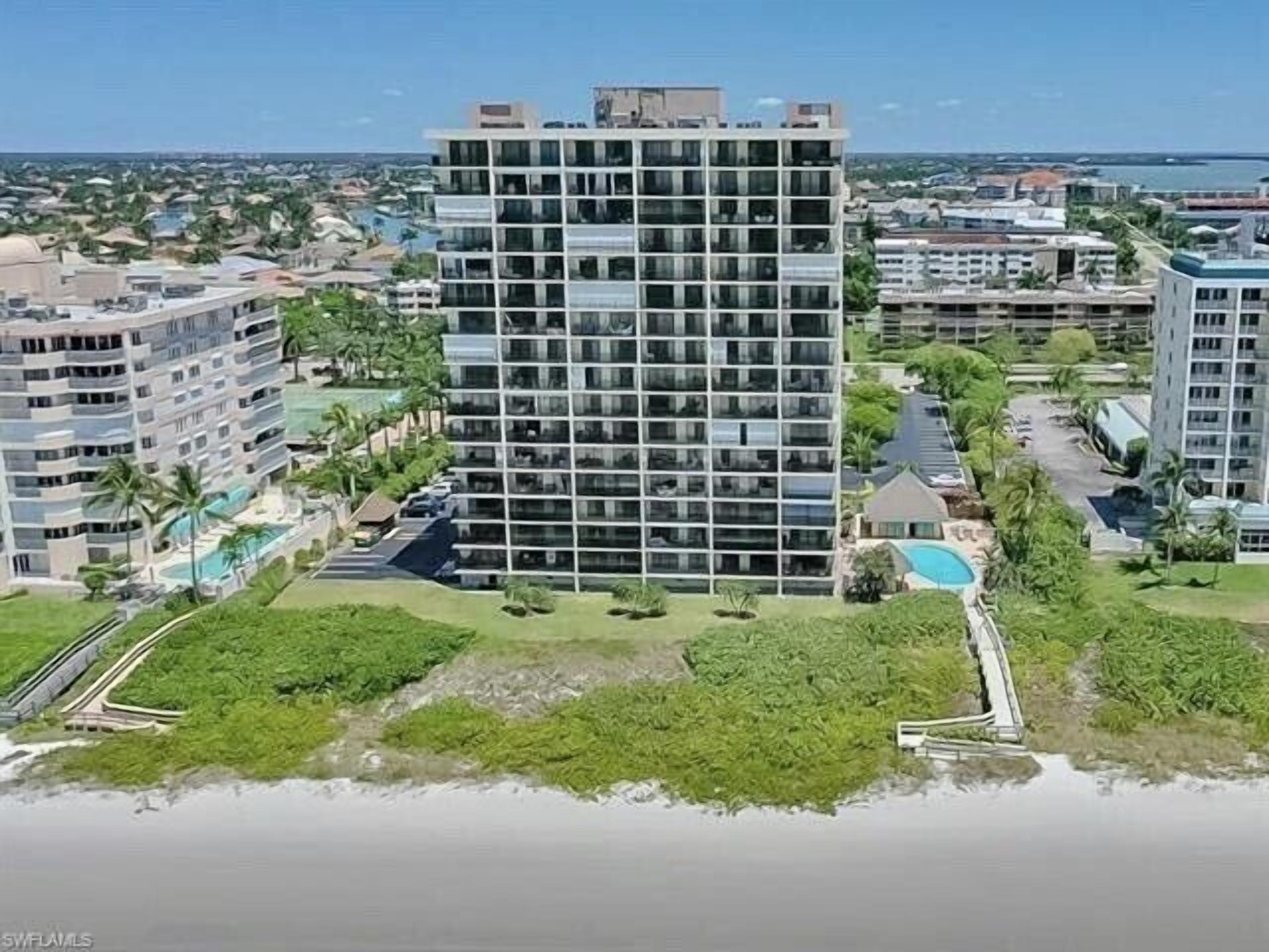 Back of building (beachside)