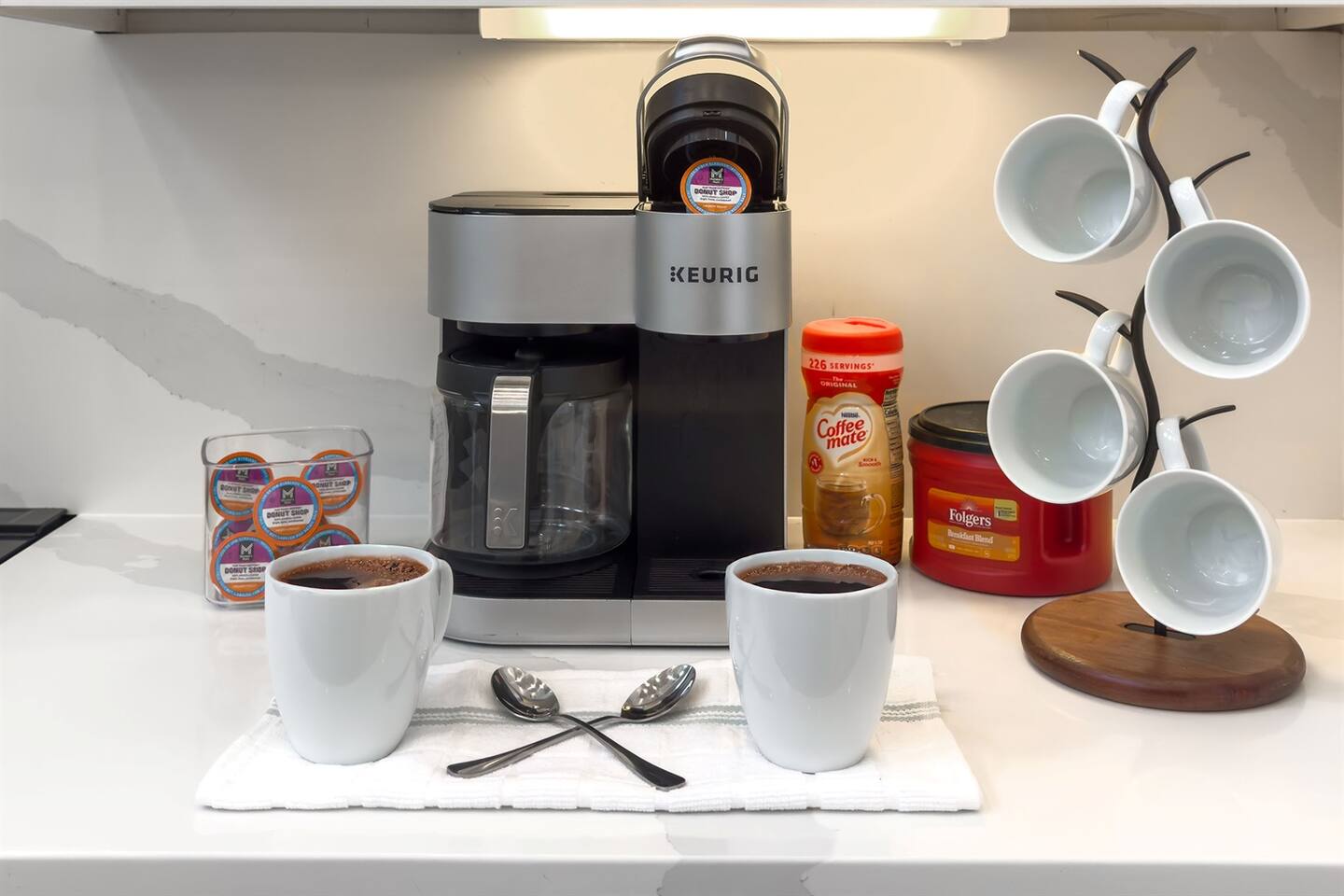 Make the most of your stay with a kitchen built for togetherness—coffee bar, cookware, and charm included.
