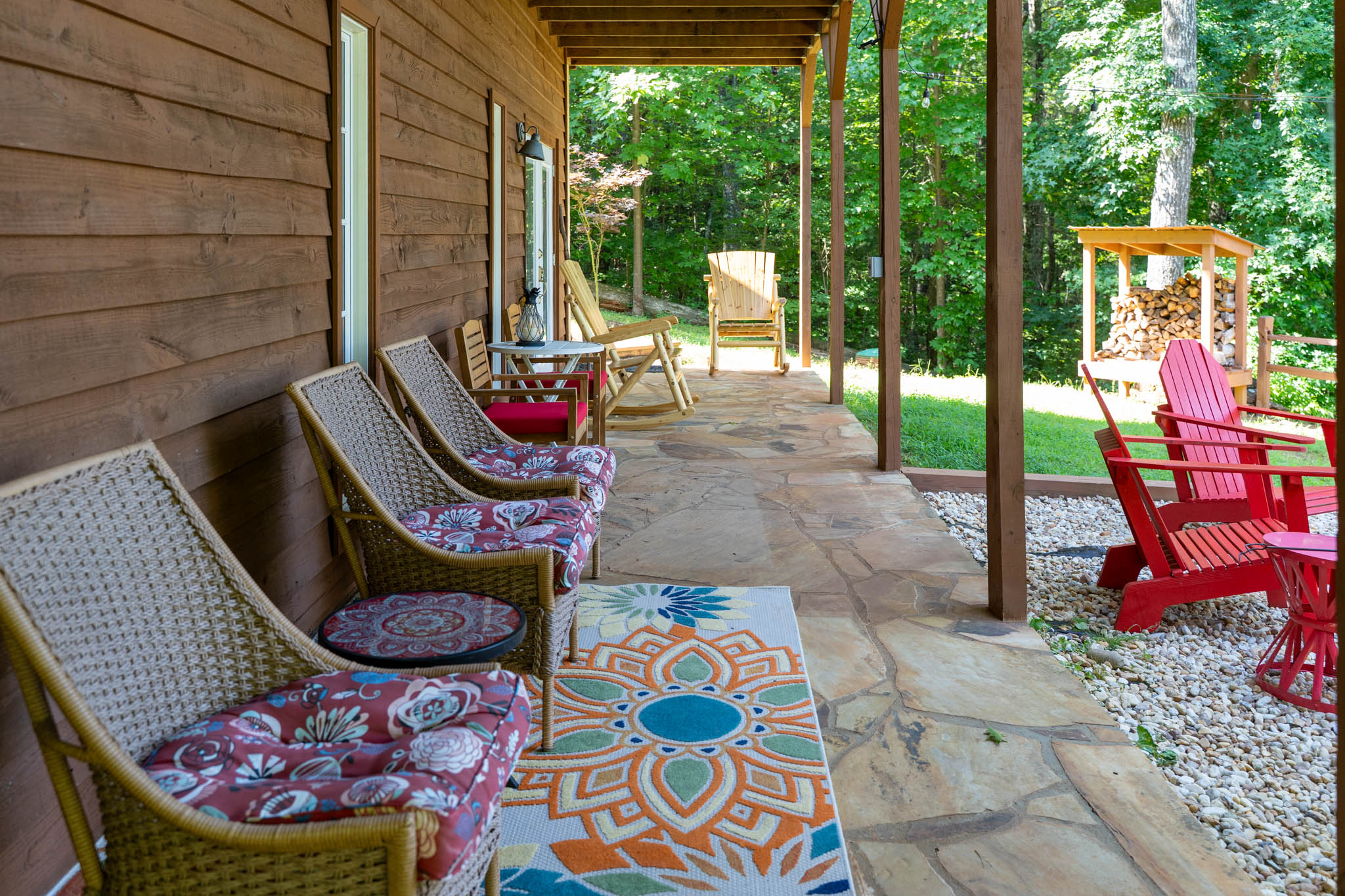 plenty of seating for enjoying the outdoors. rain or shine.