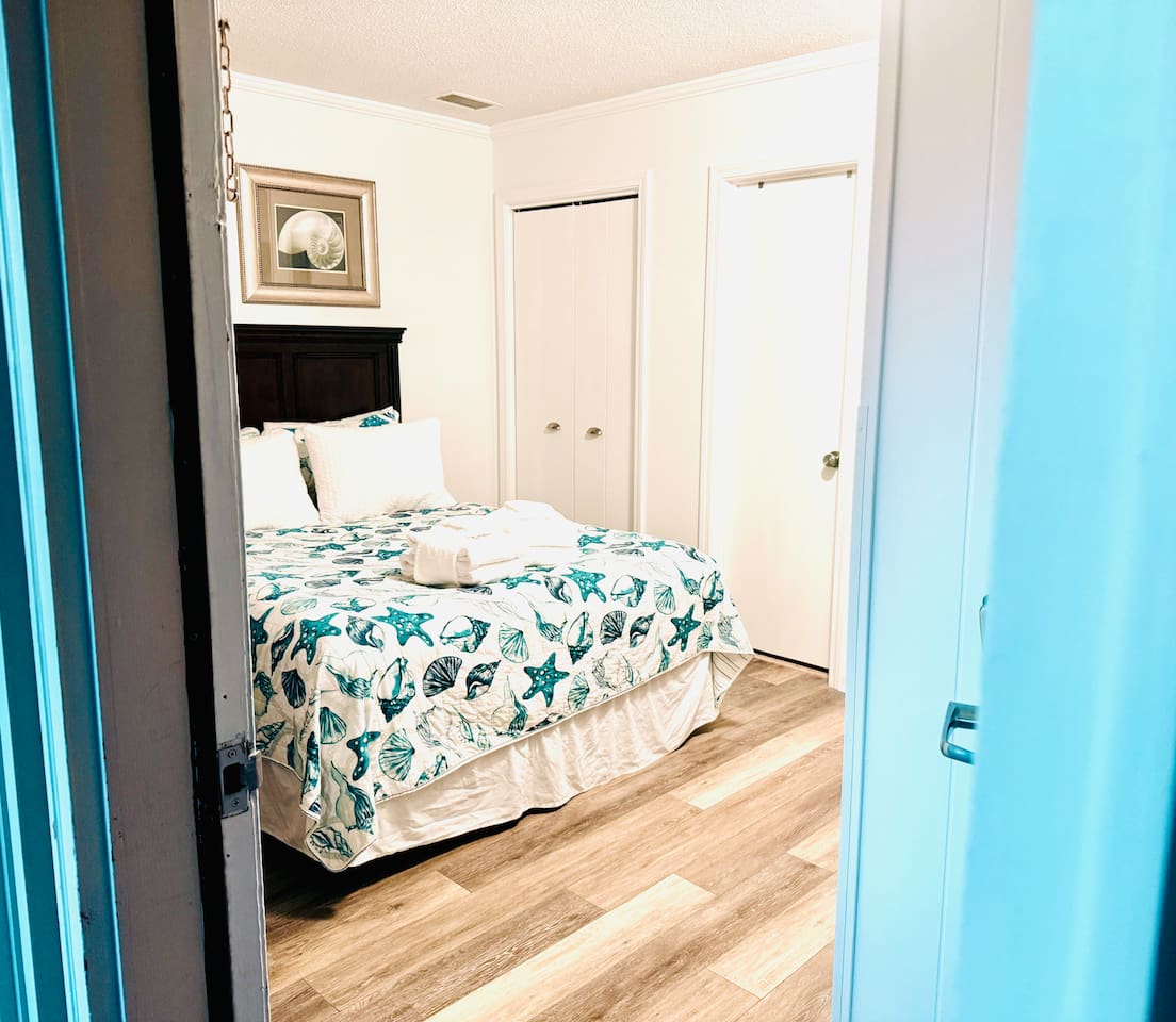 Bedroom with walk-through to the bathroom