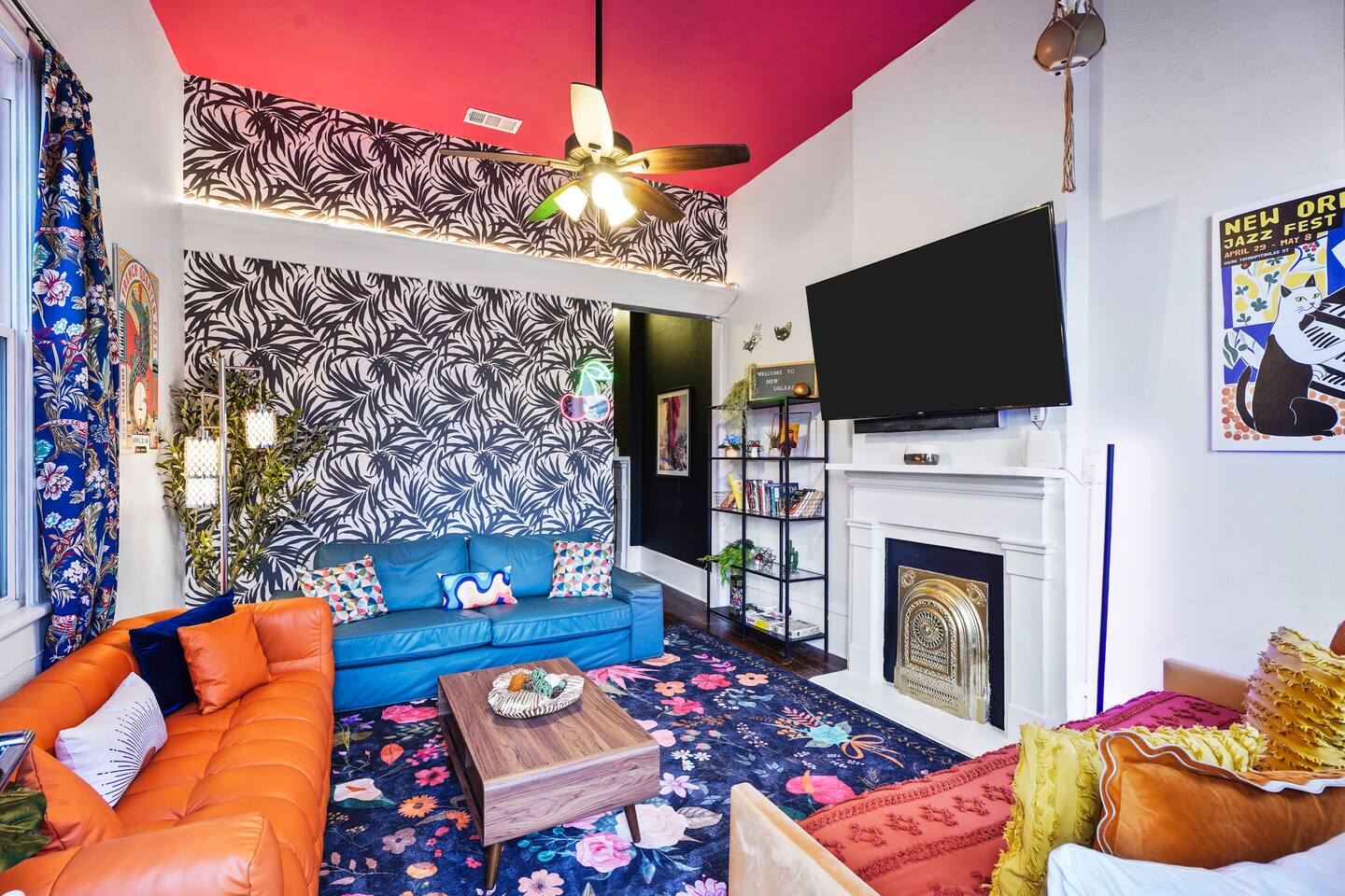 This house is packed with fun details—every corner shows the care put into its design. Varied colors, textures, and lighting keep the vibe funky and make each room feel unique and full of personality.