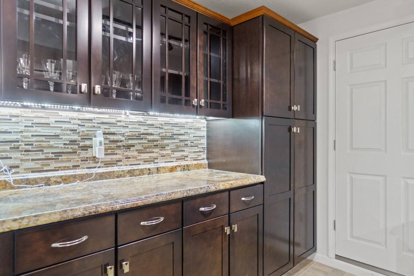 Modern kitchen with plenty of spacious drawers, offering ample storage and a sleek, functional design.