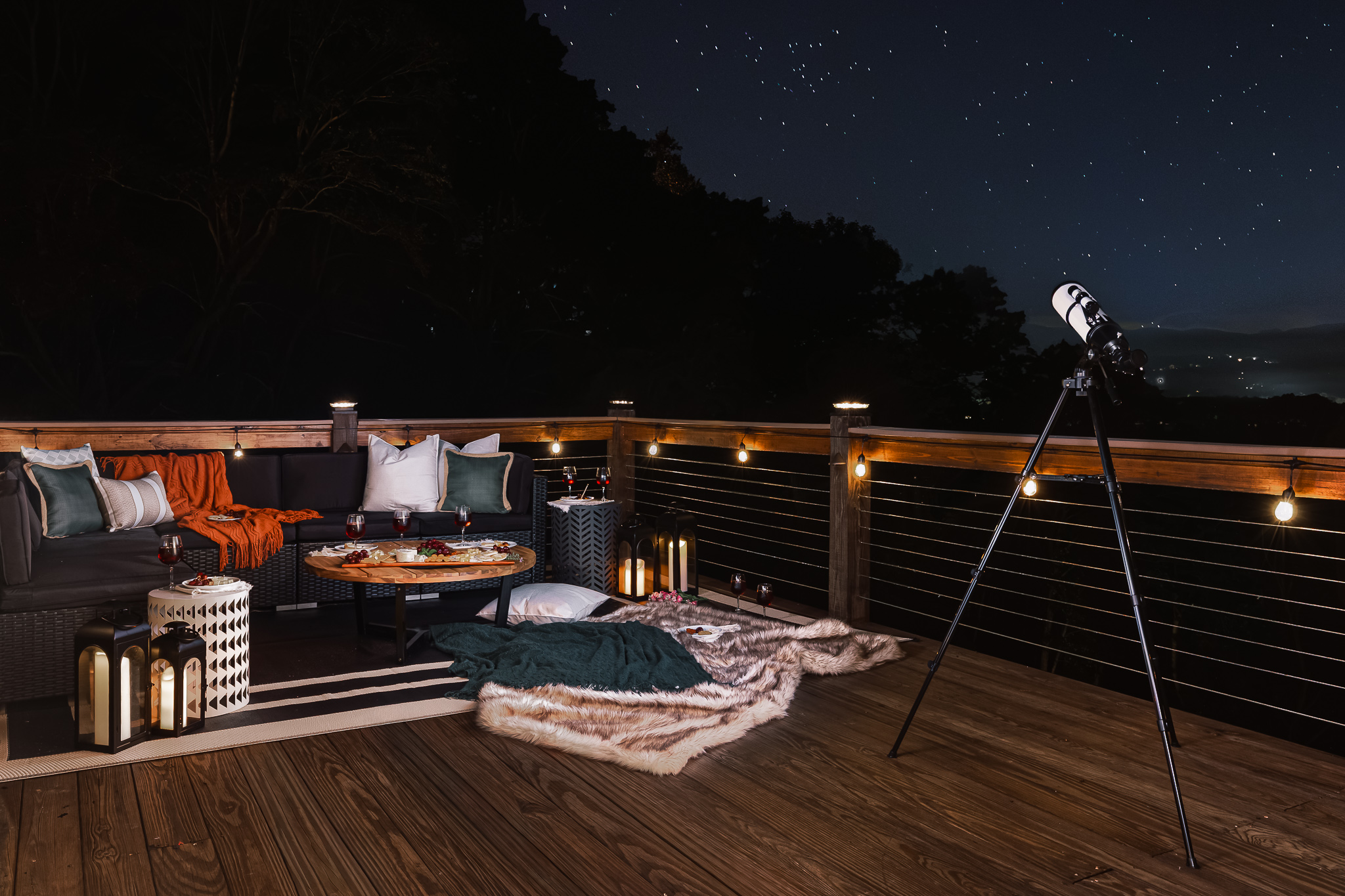 {Stargazing Deck} Cozy up under the stars with lounge seating, blankets, and a telescope for taking in the dark Pisgah Forest skies.