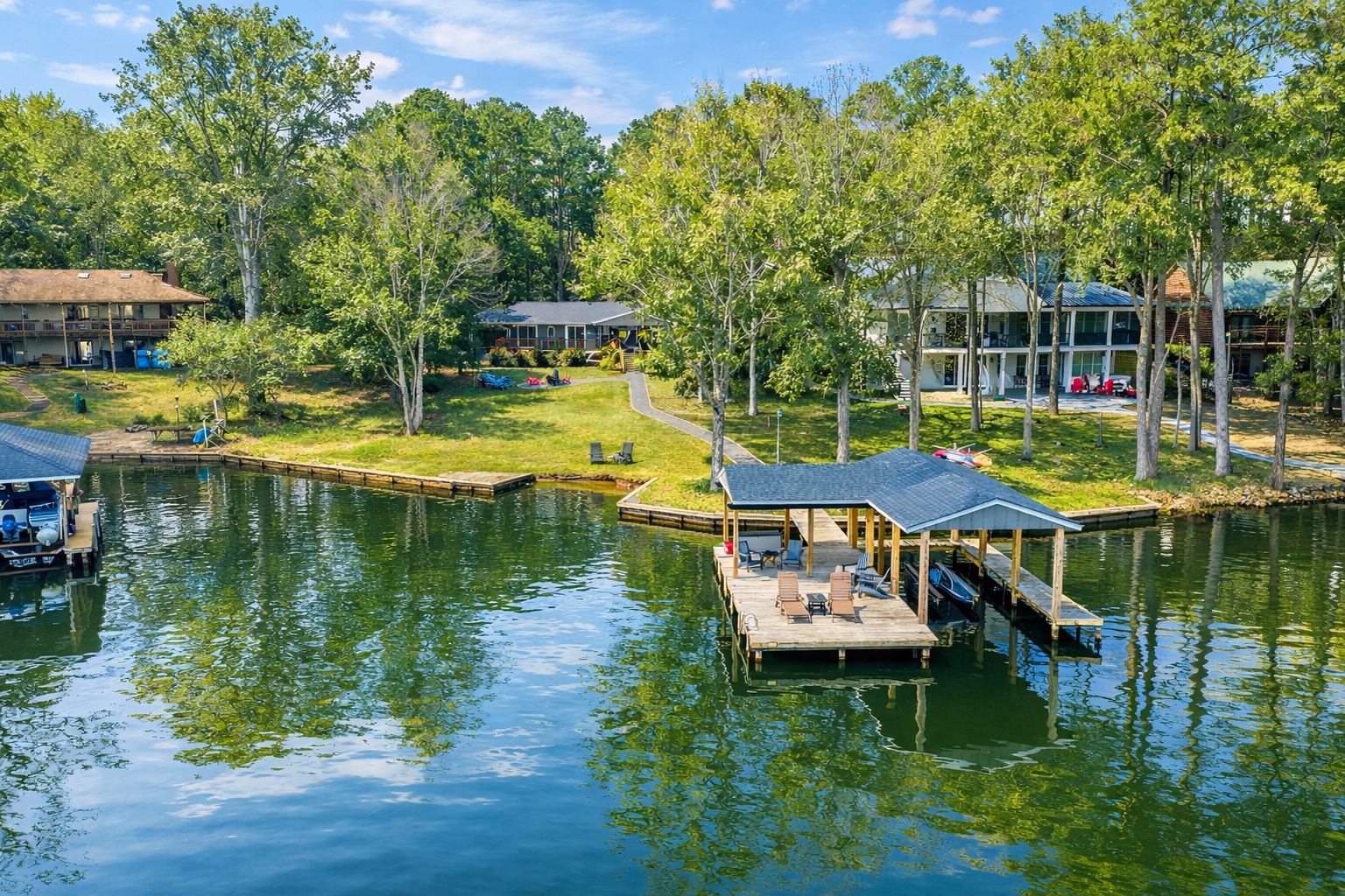 Lakefront Escape: Enjoy stunning views and direct access to the water from your private dock!