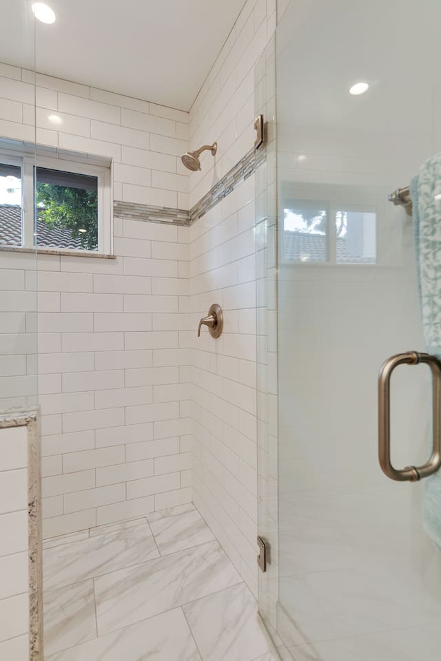 Complete with walk in shower