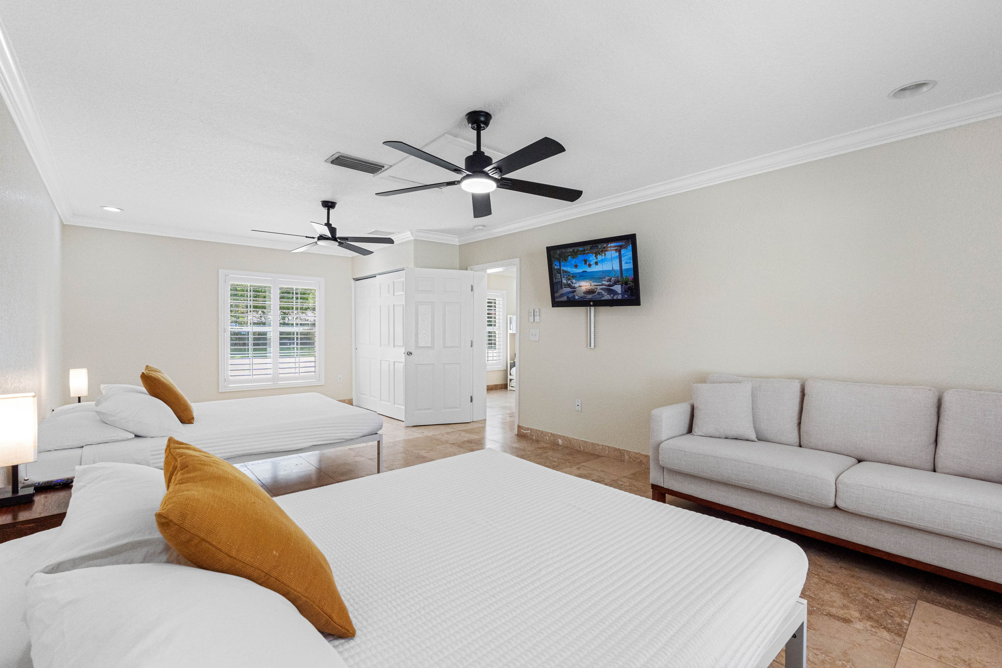 With its open layout, this room offers plenty of space to spread out and relax, making it ideal for larger groups or those who simply appreciate a bit of extra room.
