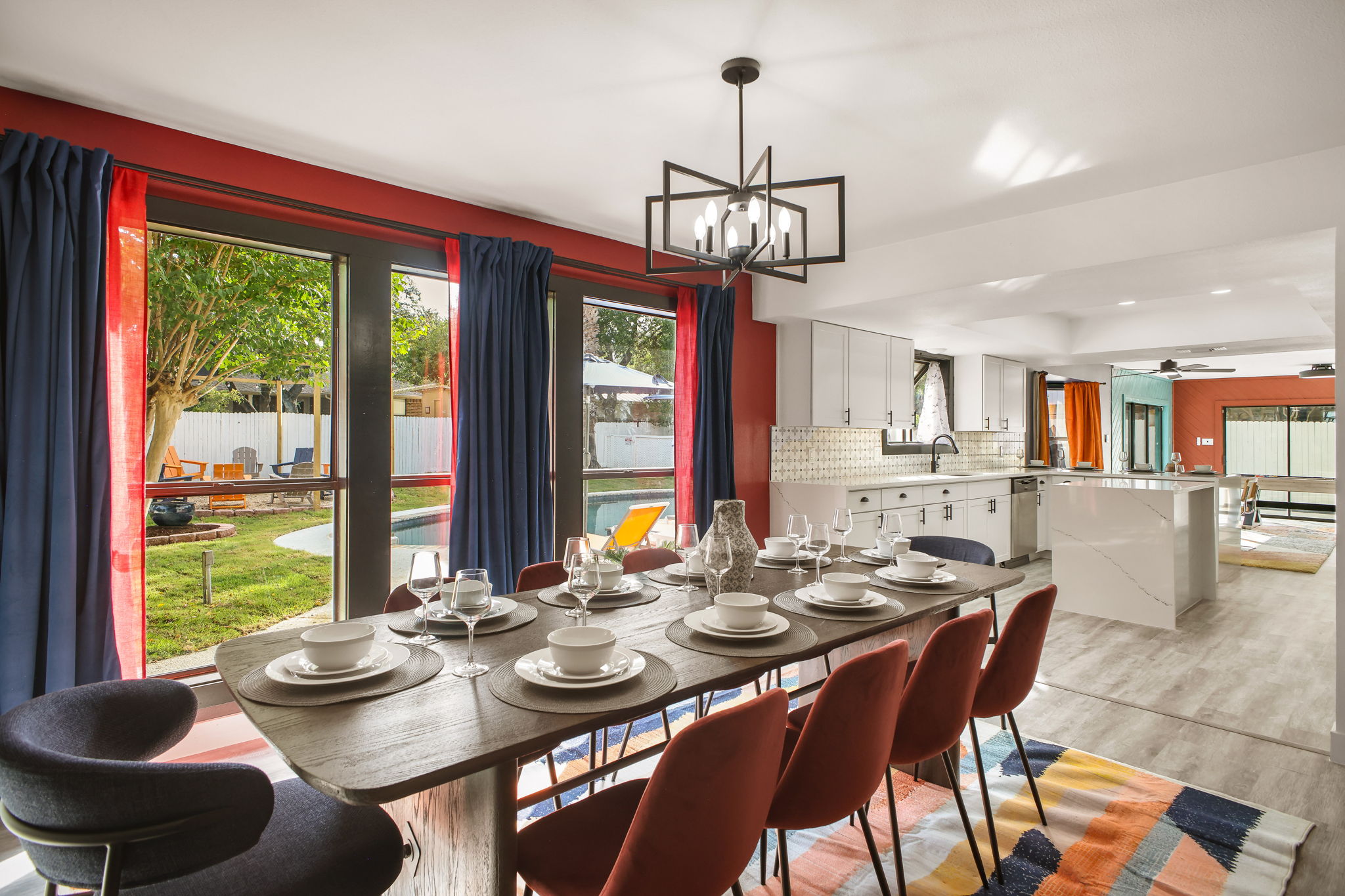 Dining Area: Spacious dining table with seating for up to 10 guests.