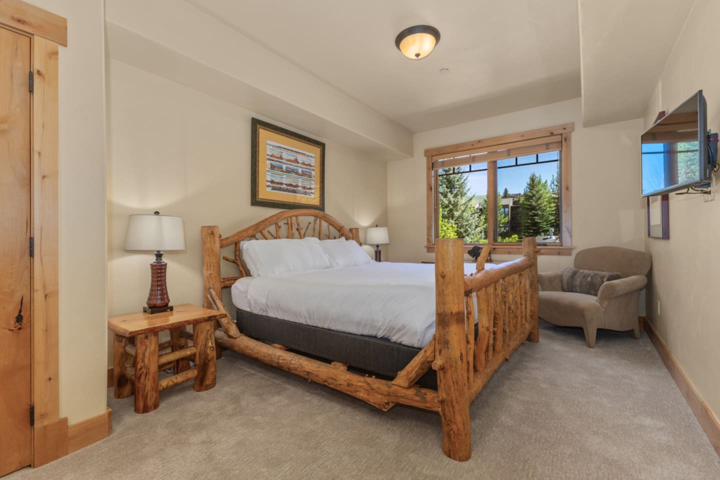 Ensuite King Bedroom #1