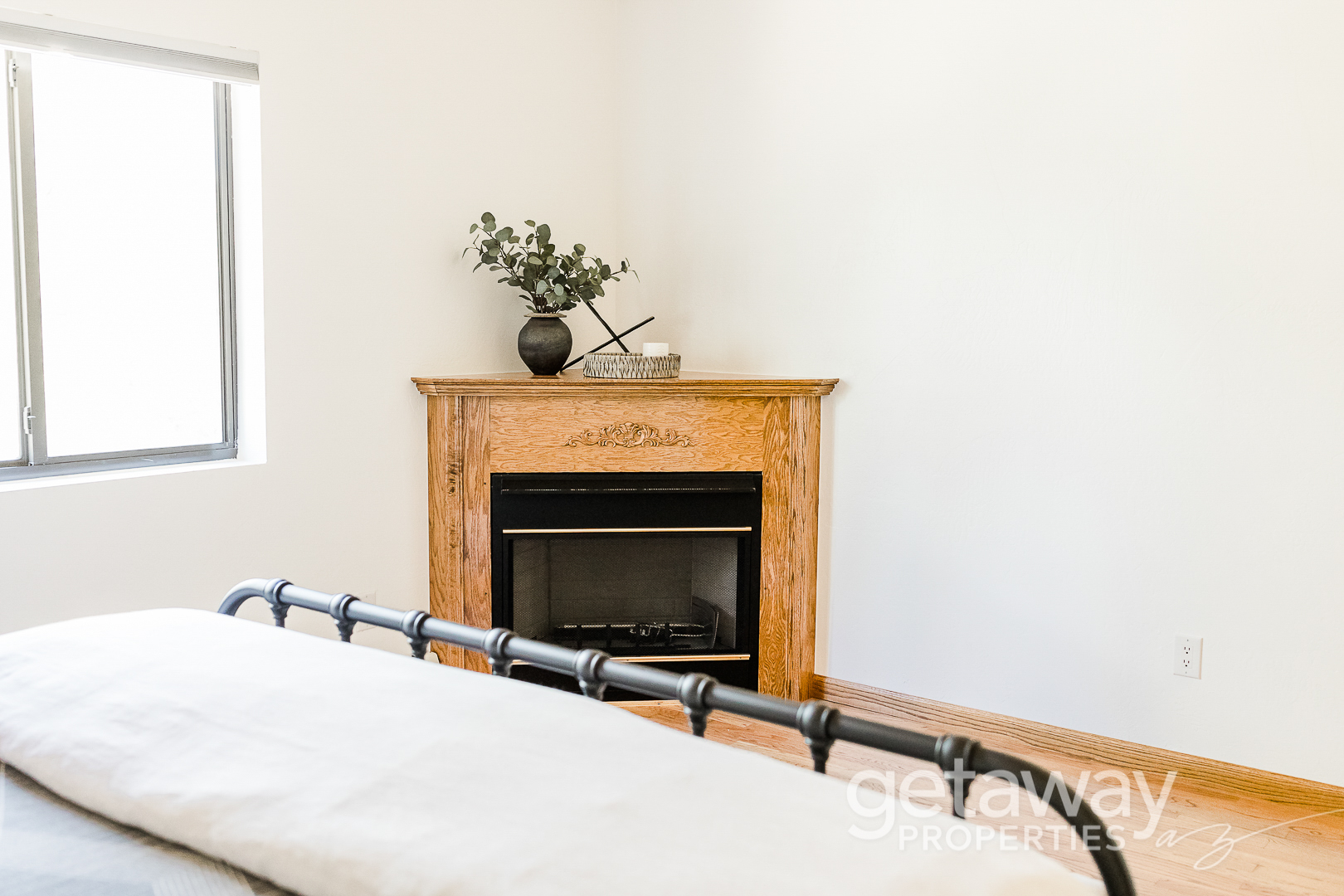 King Bedroom - Upstairs