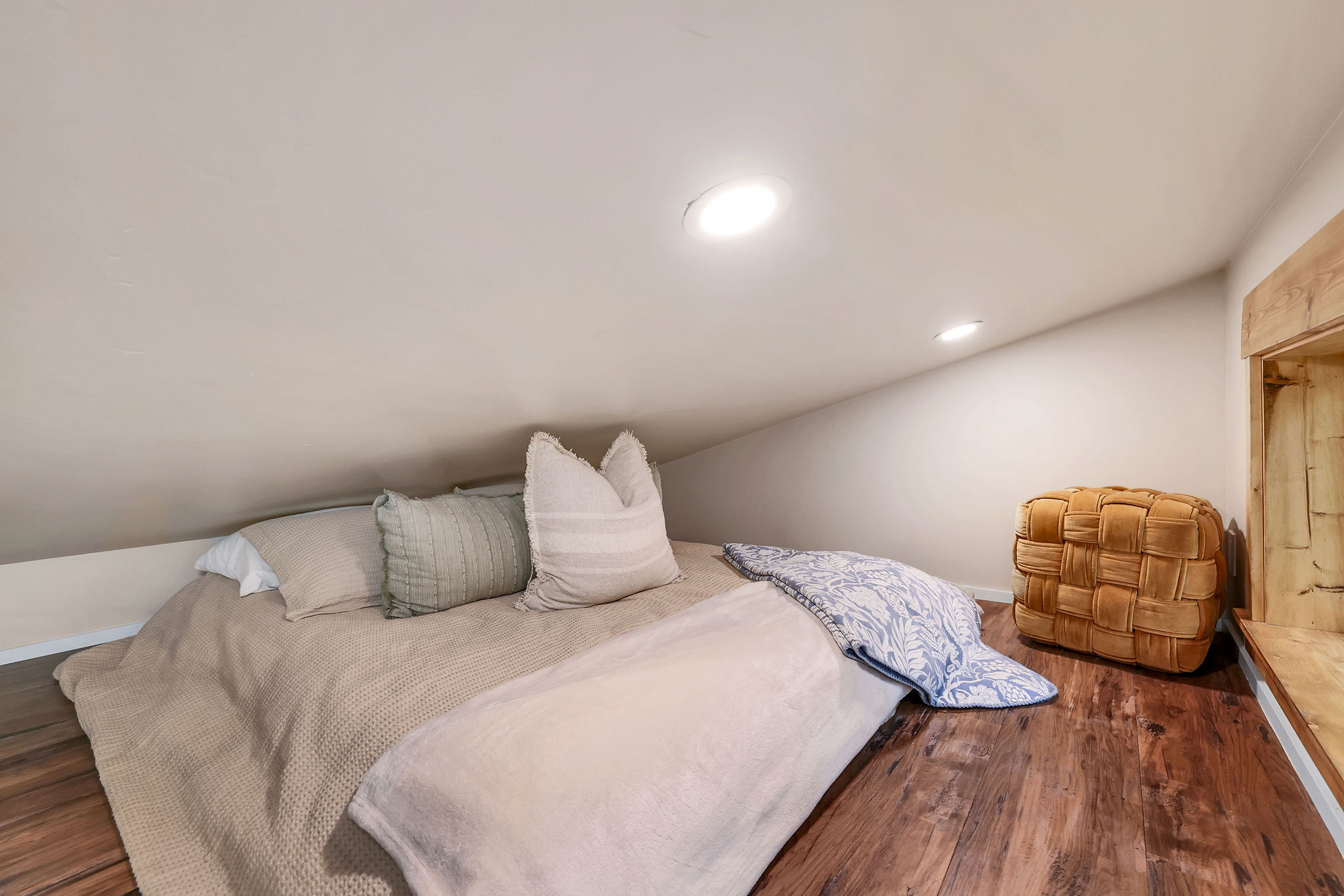 Two twin beds can be conveniently pushed together or separated per your preference