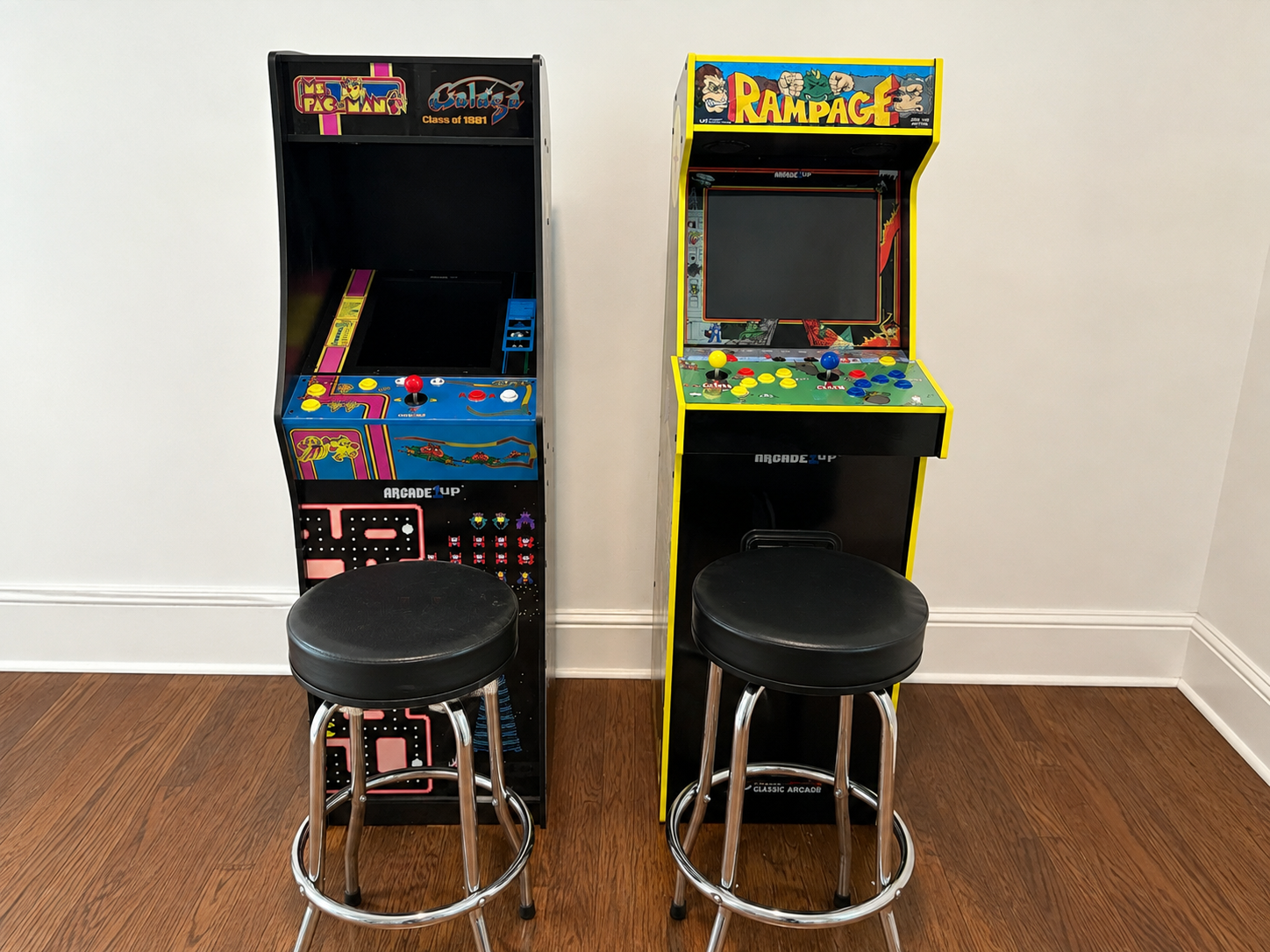 Multi player arcade games