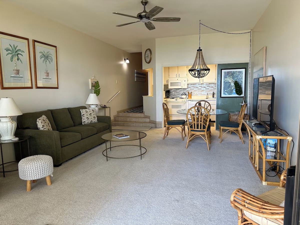 Relaxed island living space