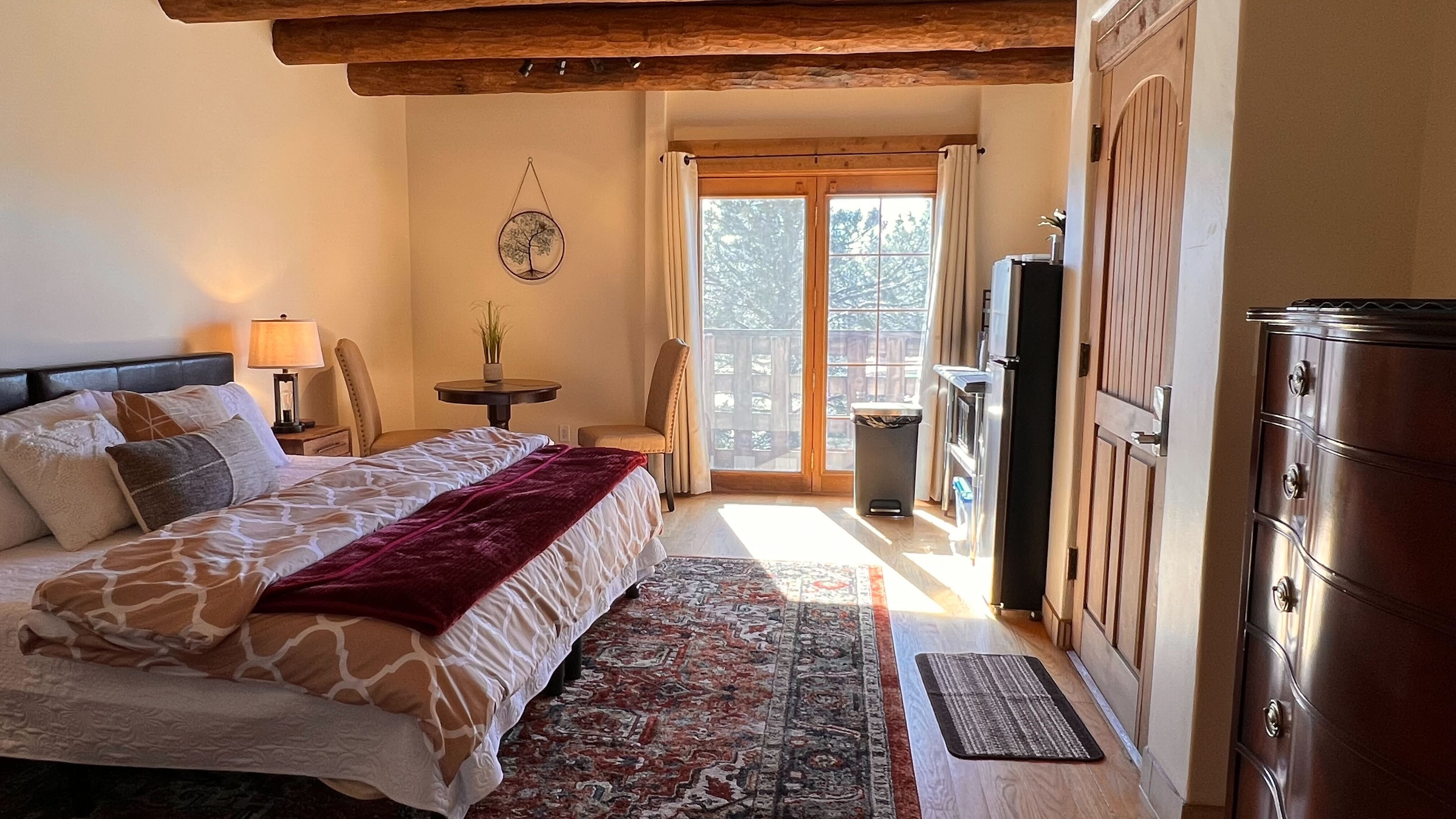 Pueblo #7 "Sandia Suite" - Your Secret Retreat Near Santa Fe - in Lamy, NM