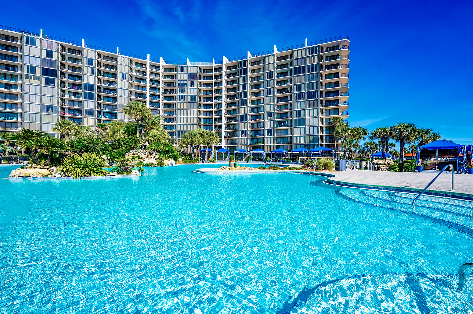 Short walk to the Lagoon Pool