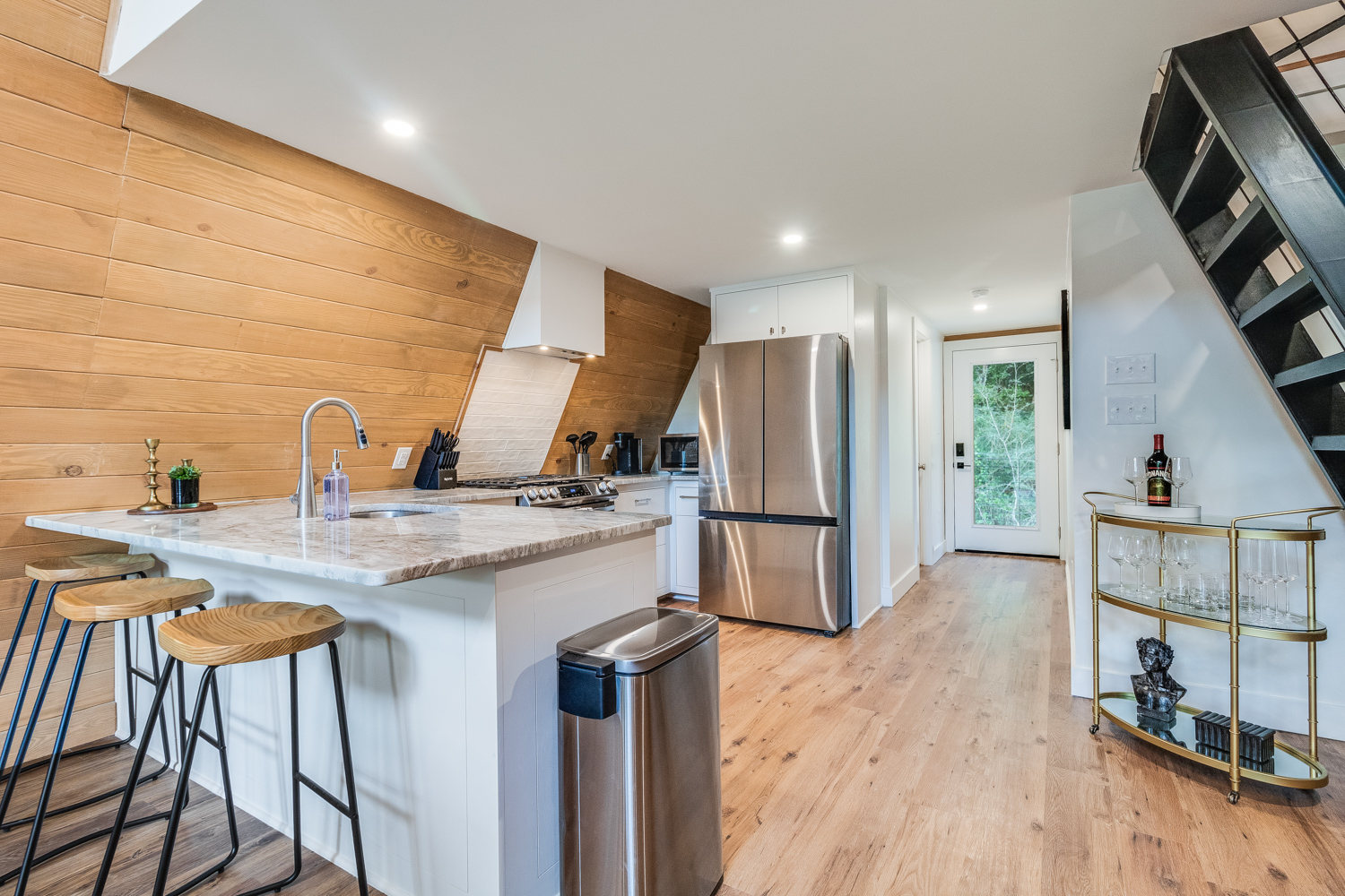 Fully stocked kitchen.