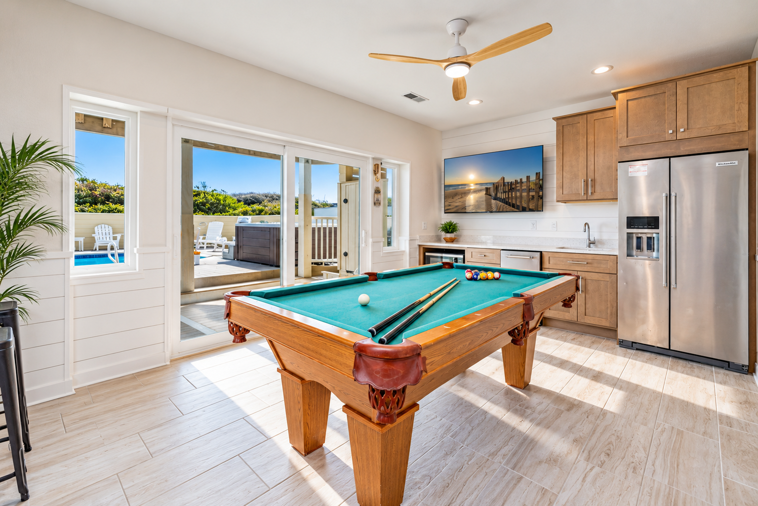 Salty Treat vacation rental photo 7 of 95