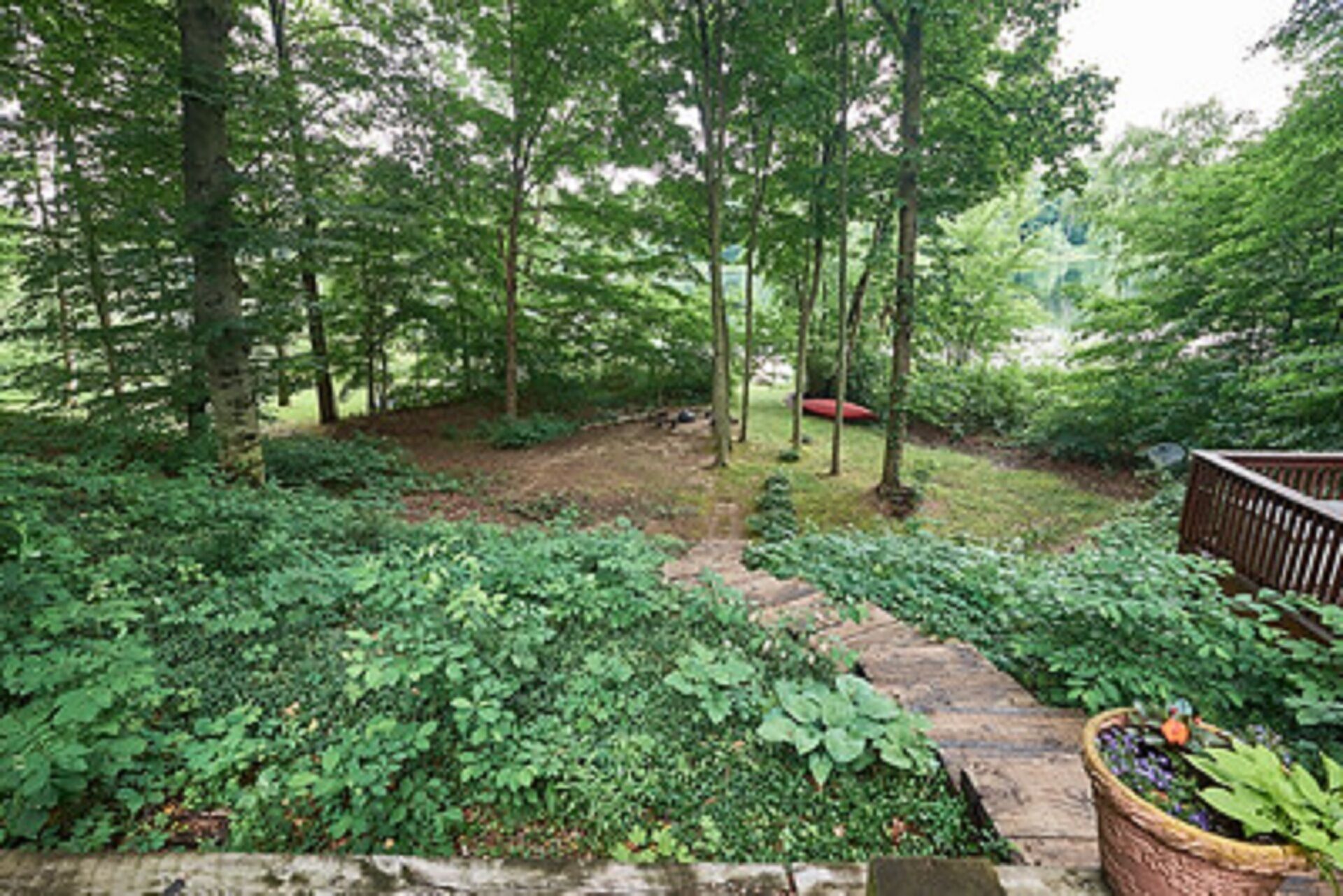 Secret path from the house to the lake