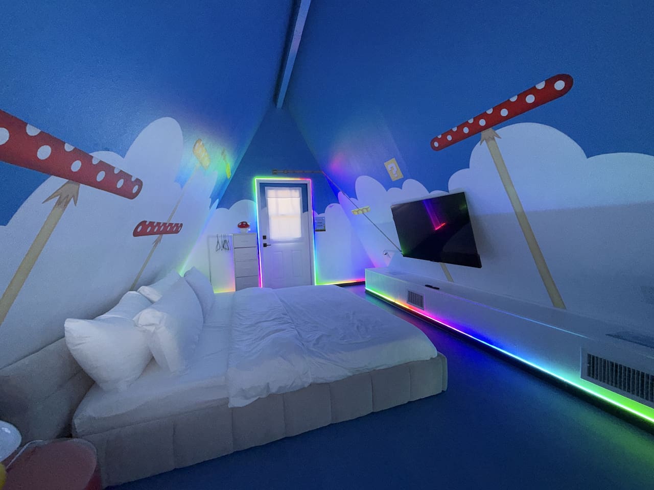 King-size bed with a private smart TV (and your own entrance). 