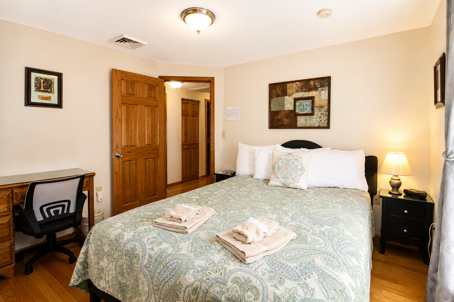 Bedroom #2 with queen bed