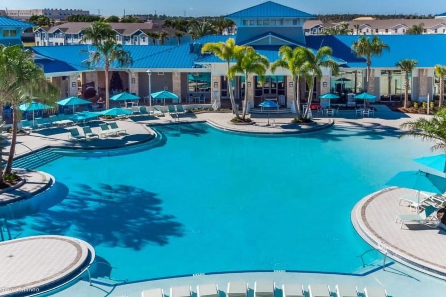 Discover the world-class amenities at Windsor Island Resort, including a stunning pool, lazy river, and endless fun for the whole family
