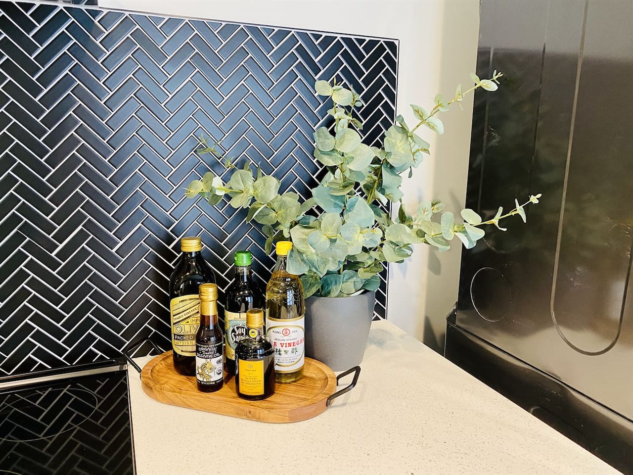 "This was the most well stocked stay I've ever experienced ... It's very walkable to 9th & 9th restaurants, but the kitchen makes it a breeze to prepare meals too!" - Alecia (March 2023)