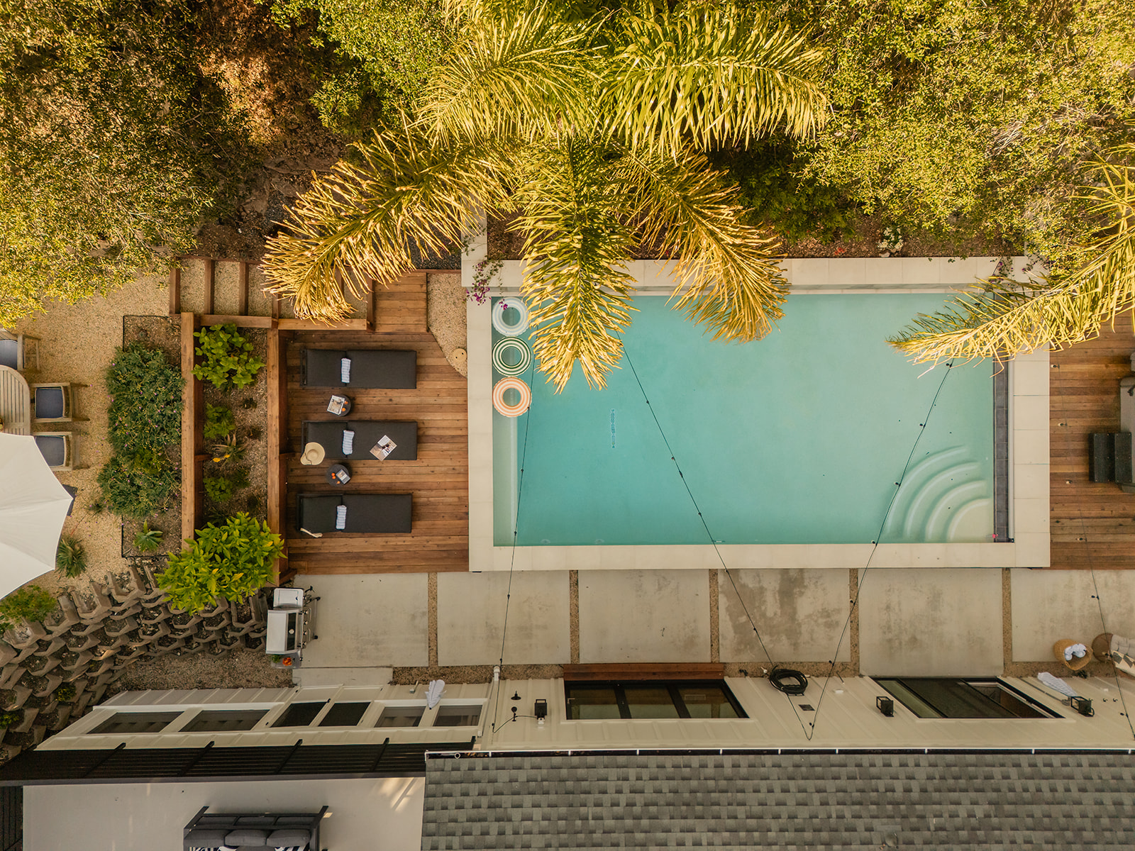 A private piece of Sonoma, designed for lingering.