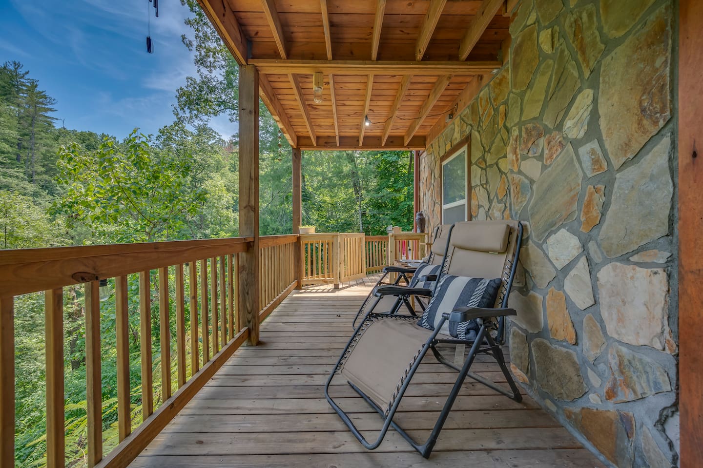 Lower level deck overlooking the river