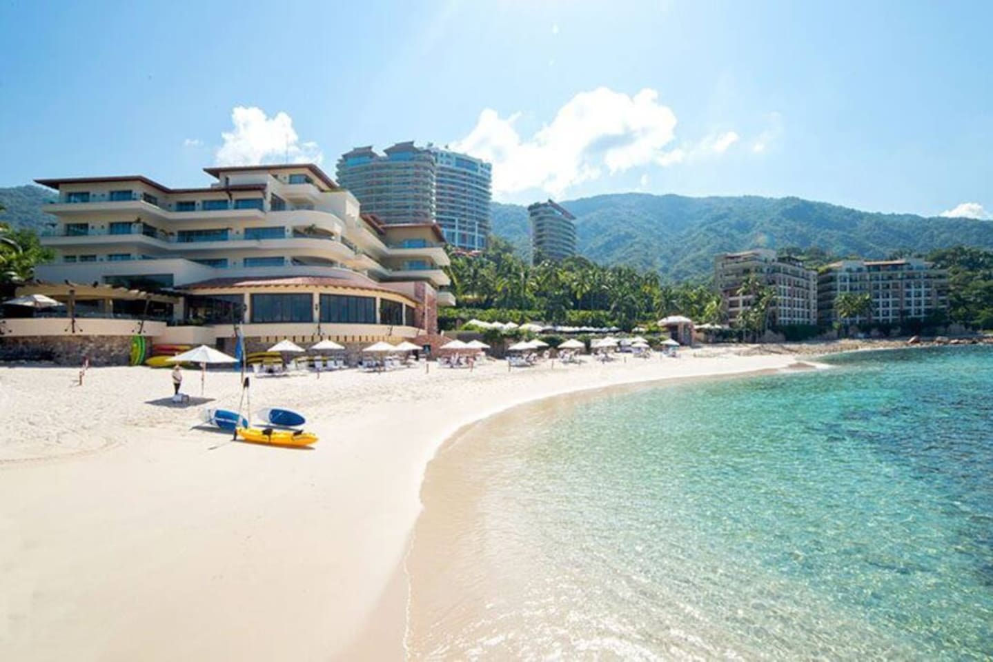 Garza Blanca Beach is a 8 minute walk or 2 minute drive from out front door. 500 meters.