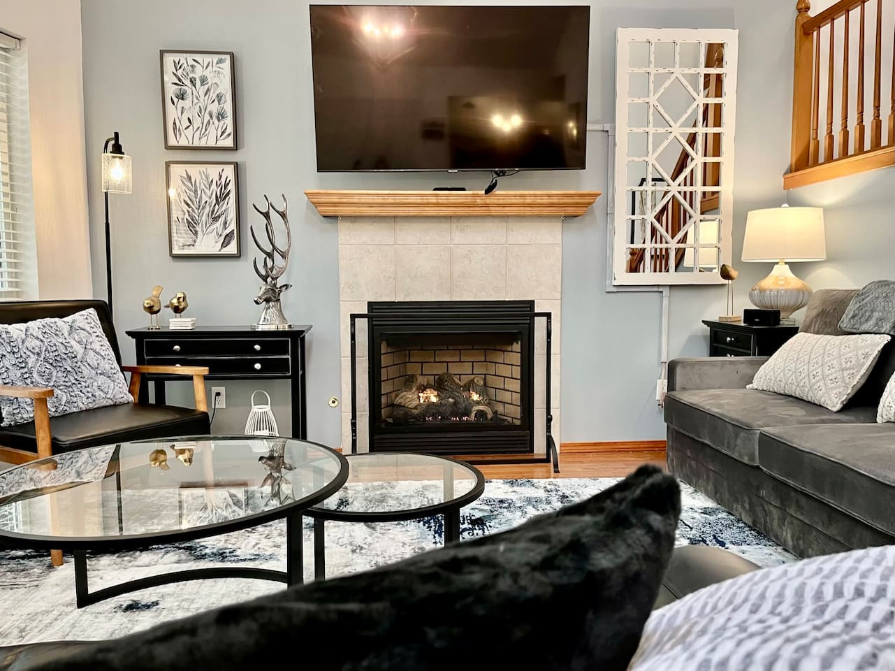 Warm up by the fire and enjoy some coffee or drinks in our cozy living room