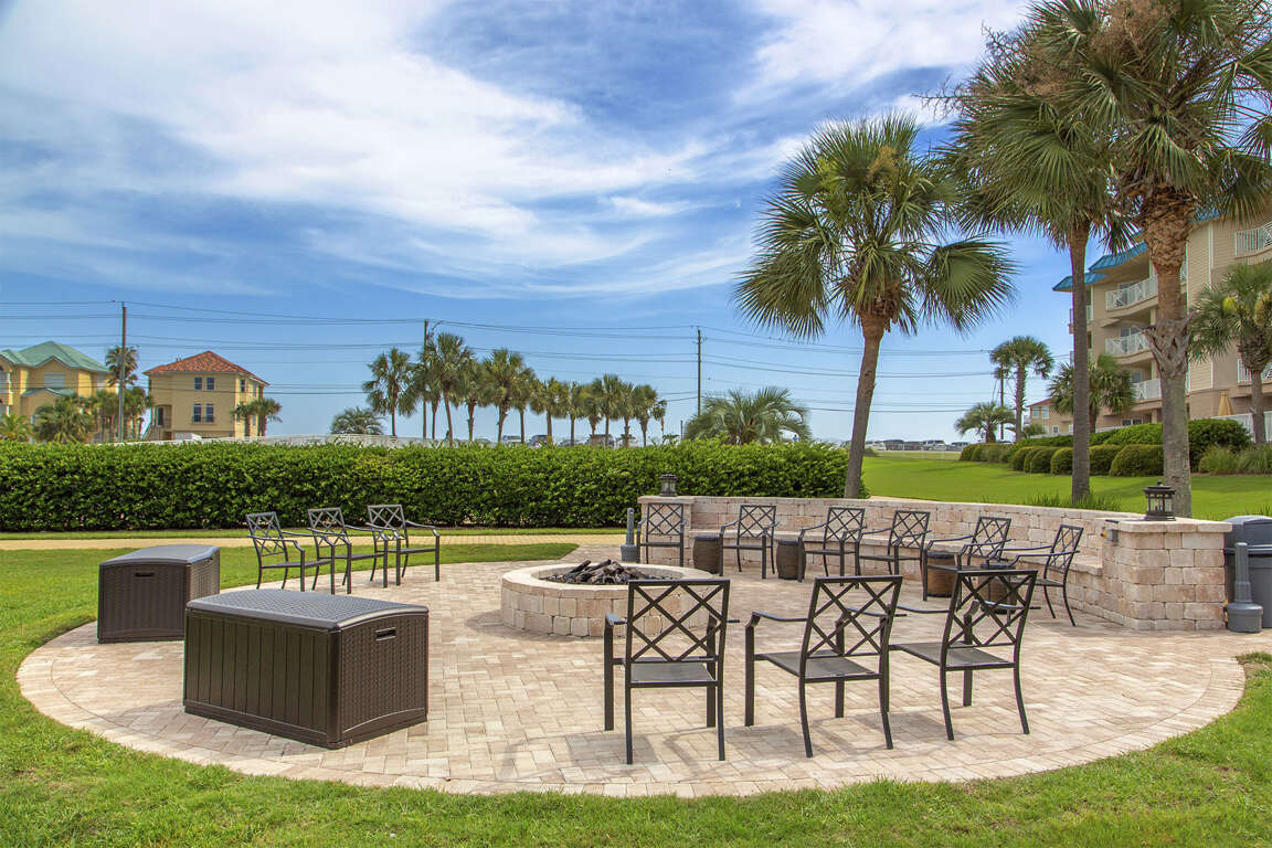 Unwind by the glowing community fire pit—perfect for evening conversations under the stars.