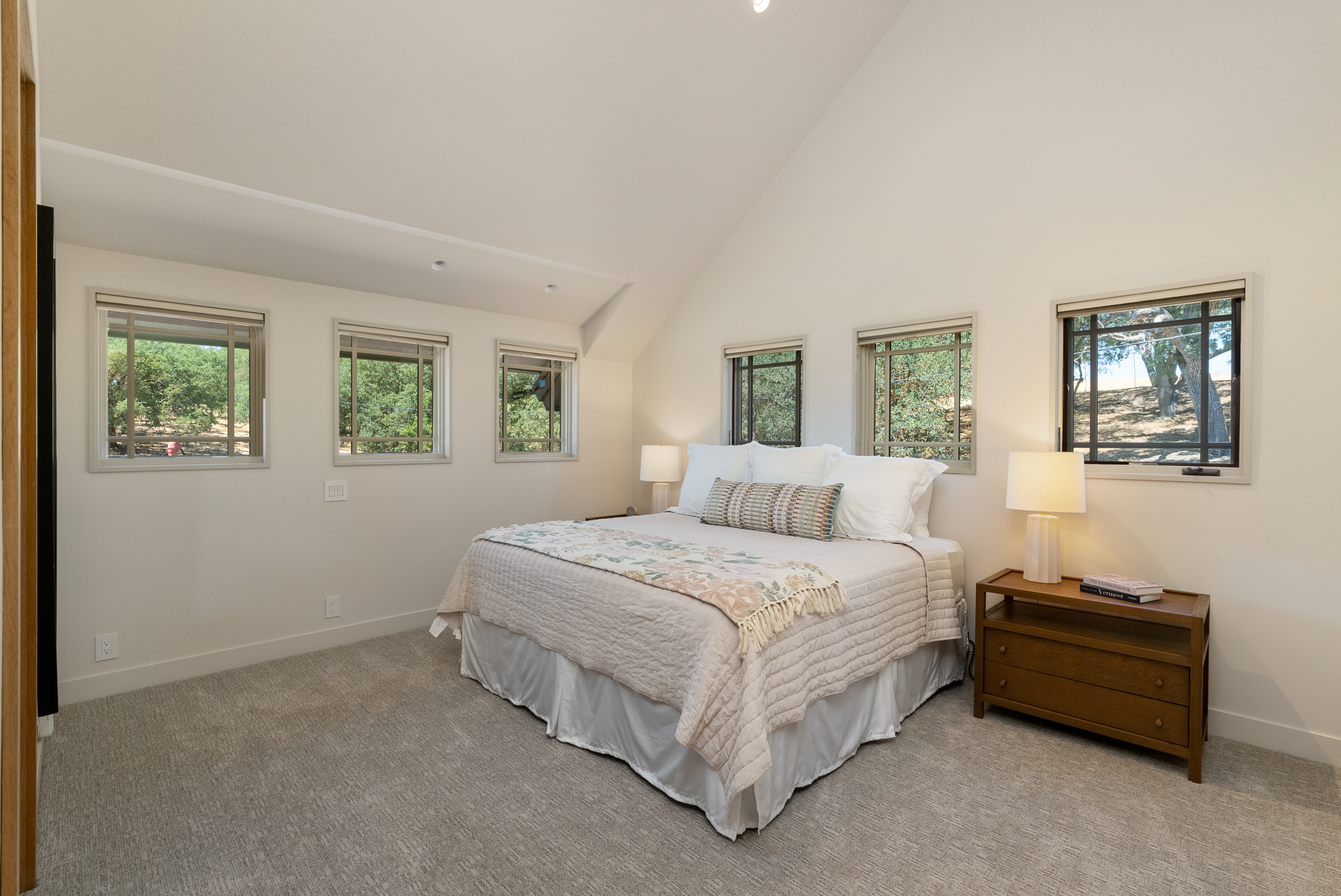 Upstairs king suite with private ensuite bathroom