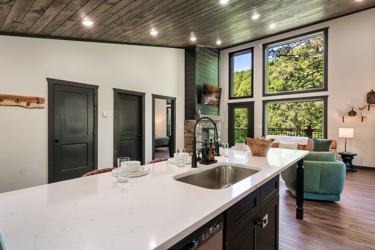 Large island seating perfect for cooking, dining, and gathering together.